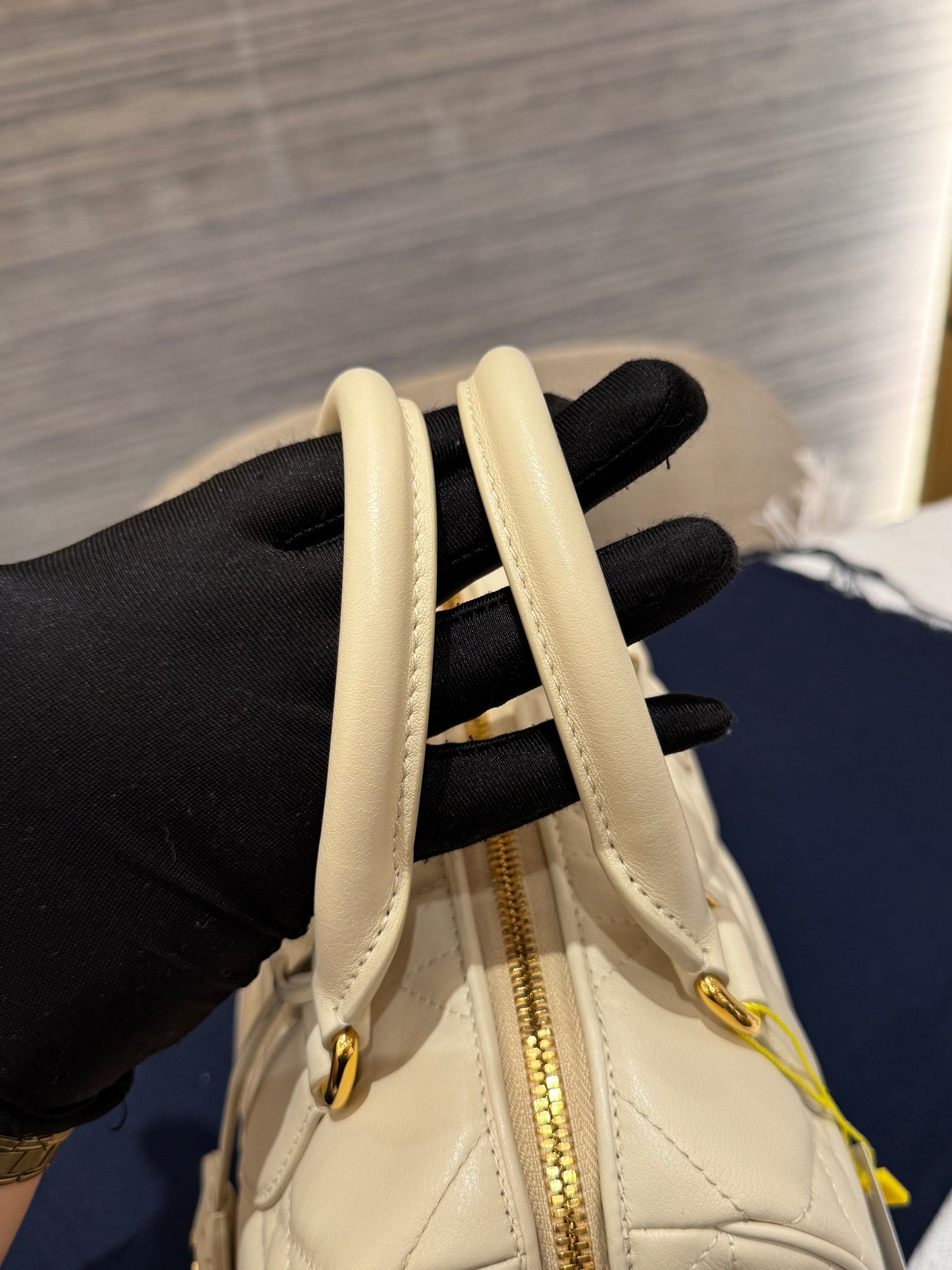 Dior Groove Macrocannage
