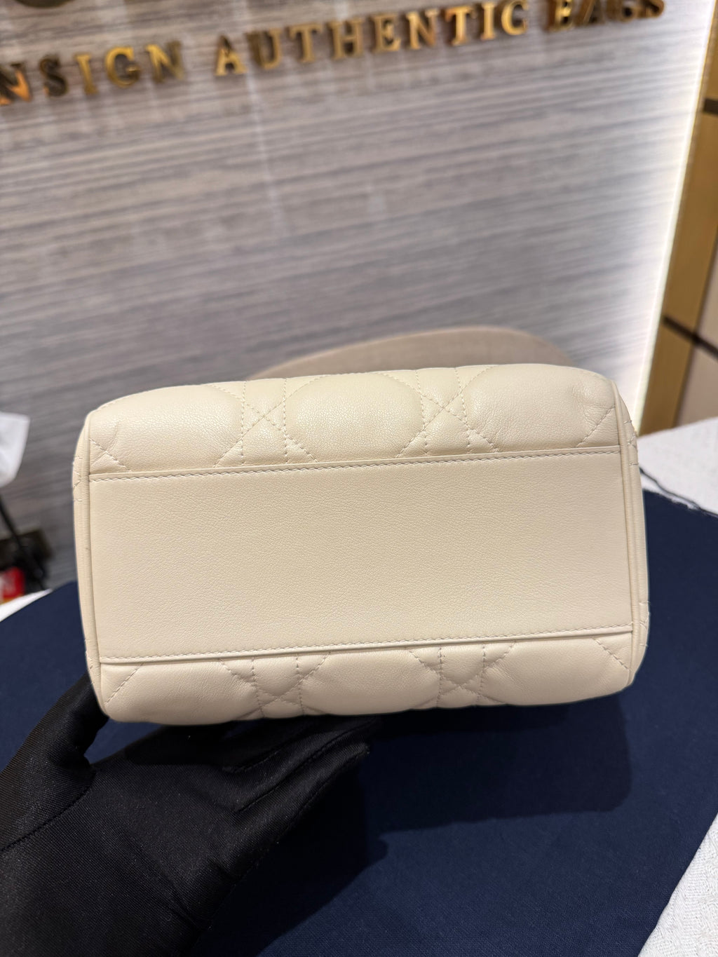 Dior Groove Macrocannage
