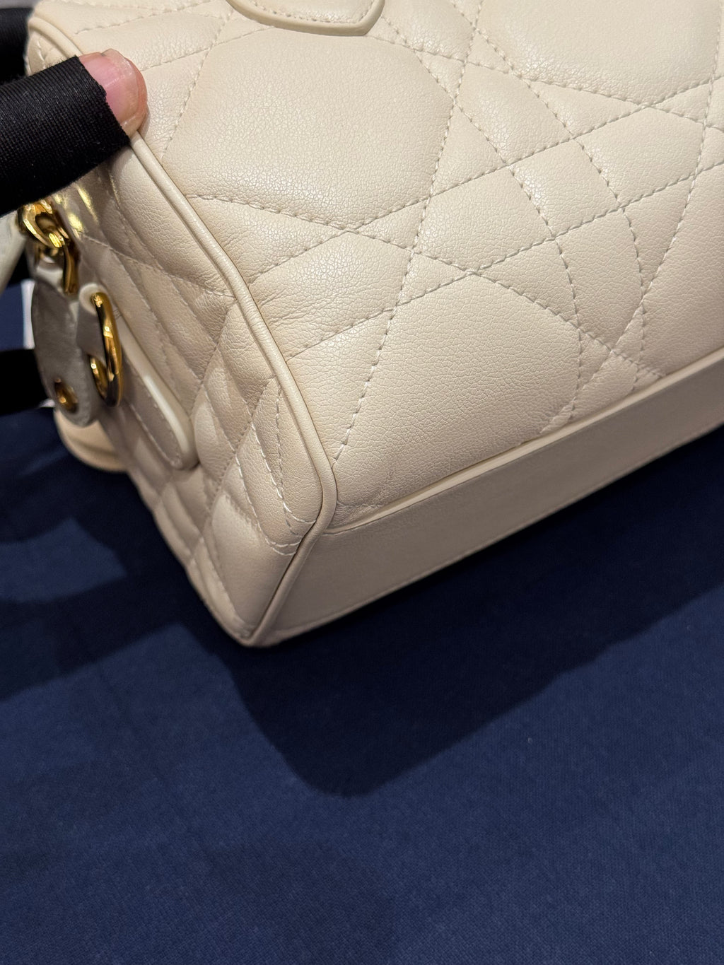 Dior Groove Macrocannage