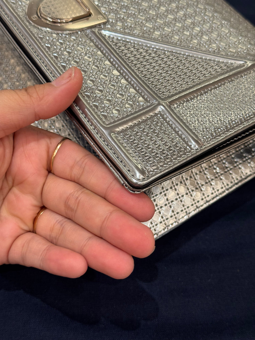 Diorama Medium Silver Metalic