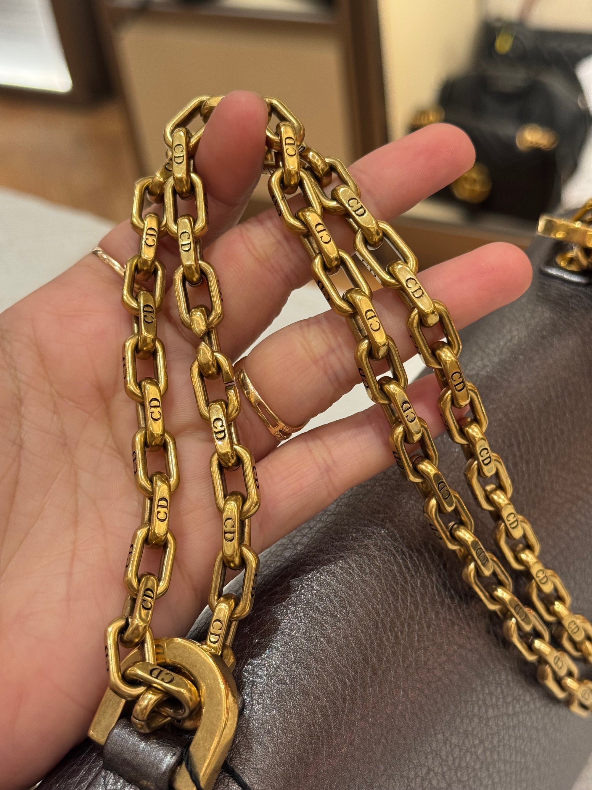 J'Adior Chain Flap Dark Grey Metalic