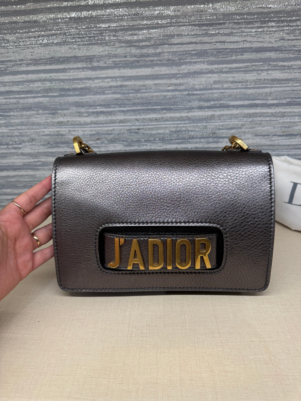 J'Adior Chain Flap Dark Grey Metalic