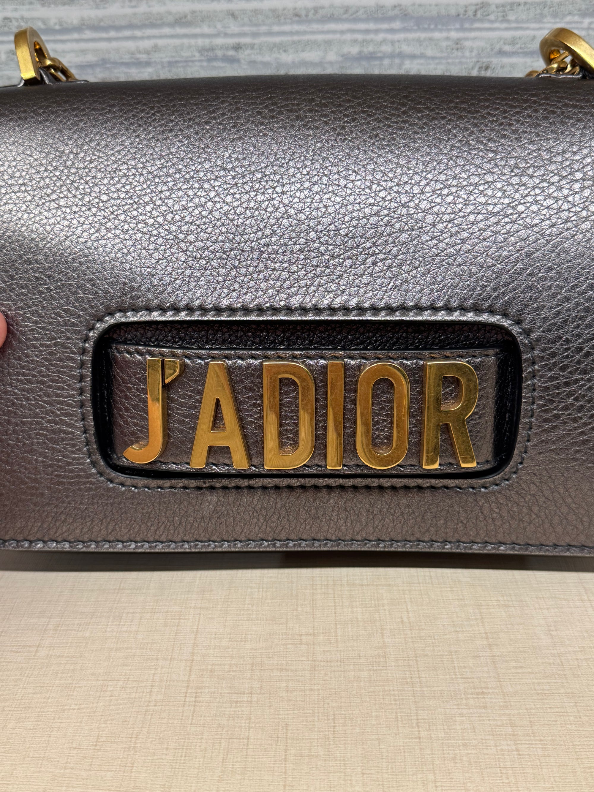 J'Adior Chain Flap Dark Grey Metalic