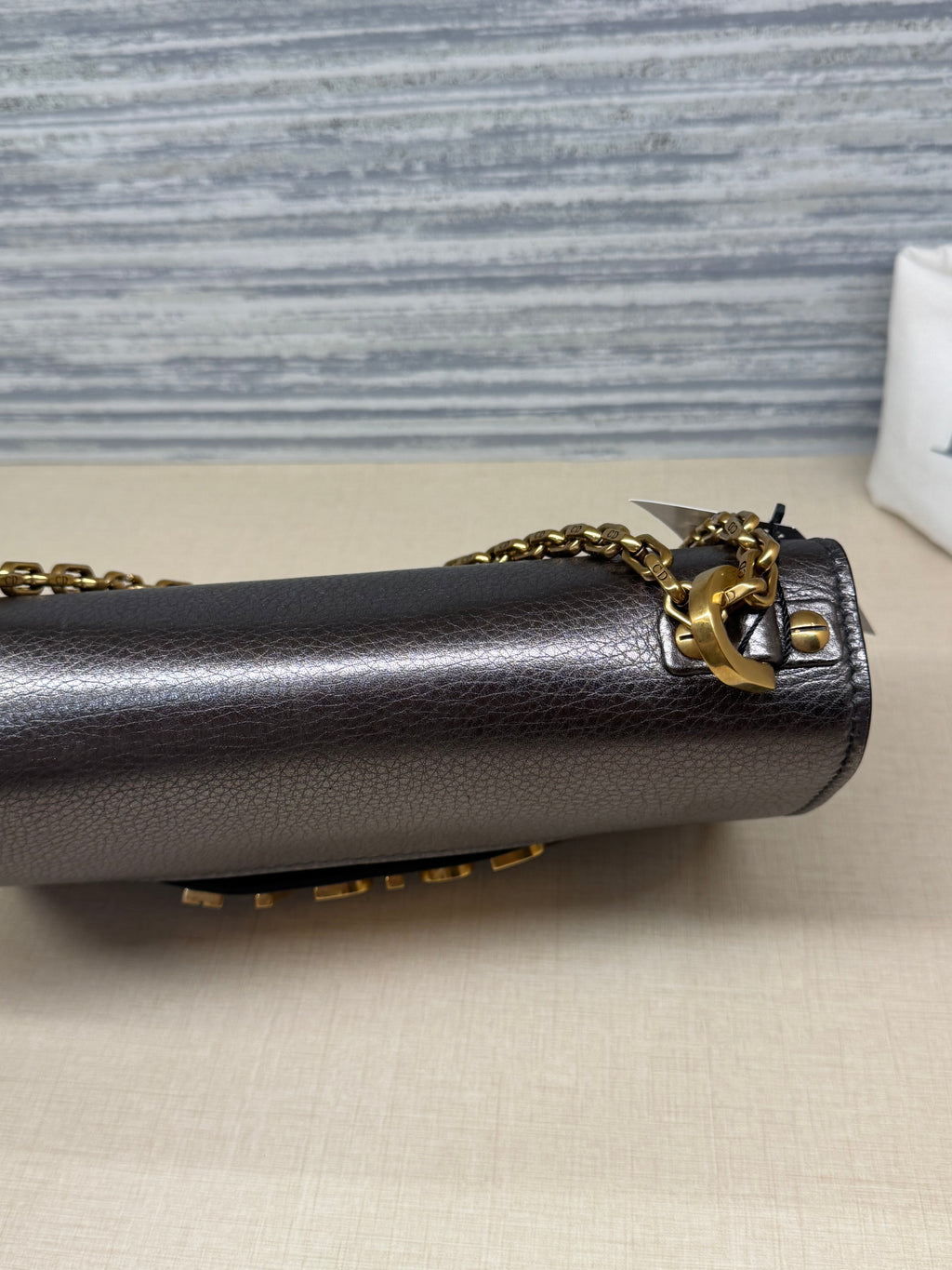 J'Adior Chain Flap Dark Grey Metalic