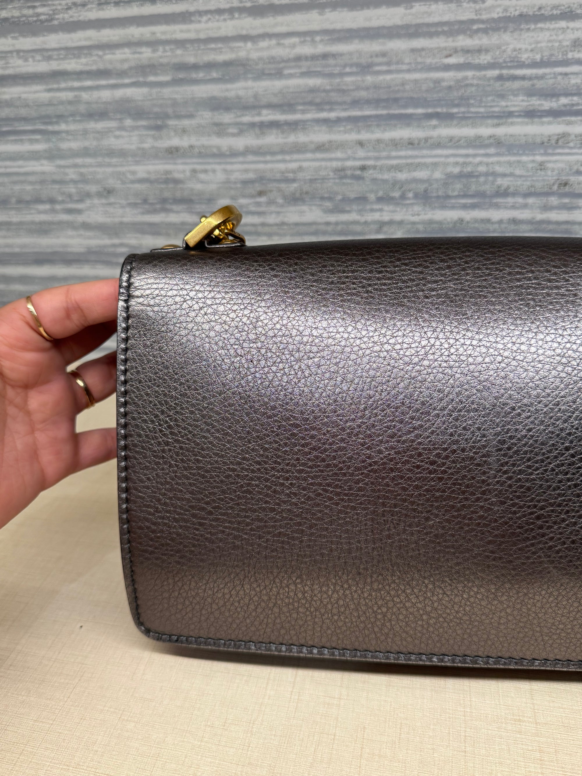 J'Adior Chain Flap Dark Grey Metalic