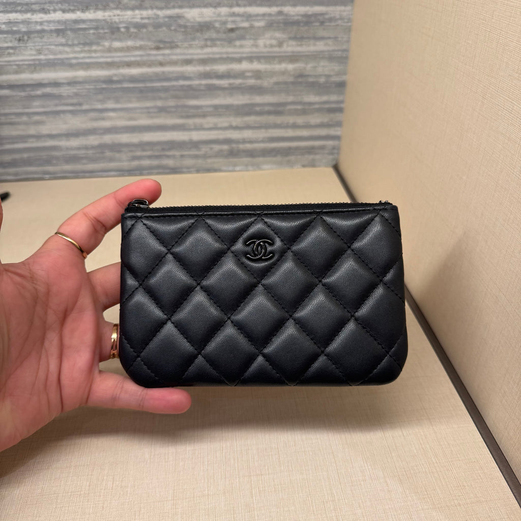 Chanel O Case Mini So Black