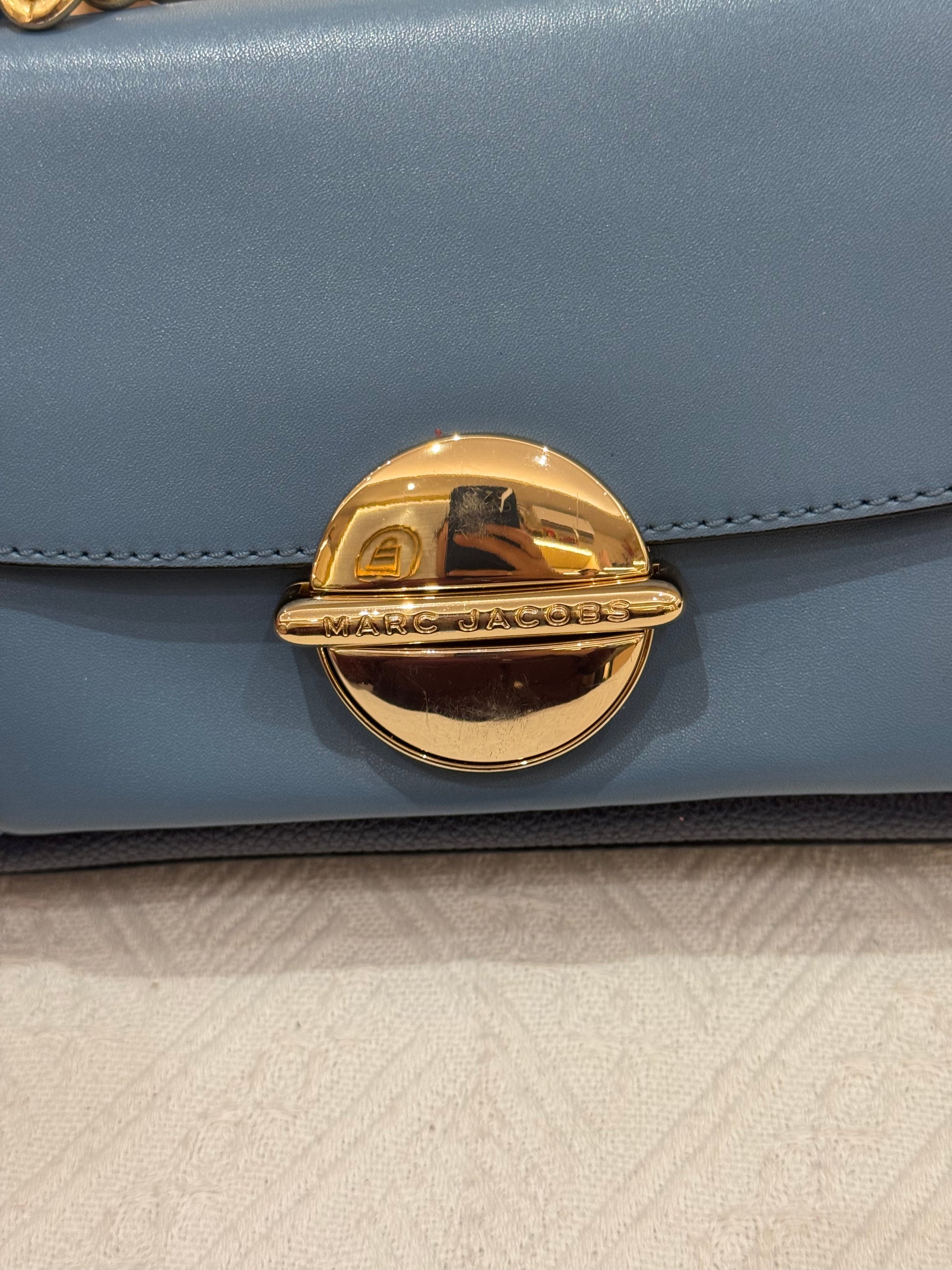 Marc Jacob The Tuck Look Blue