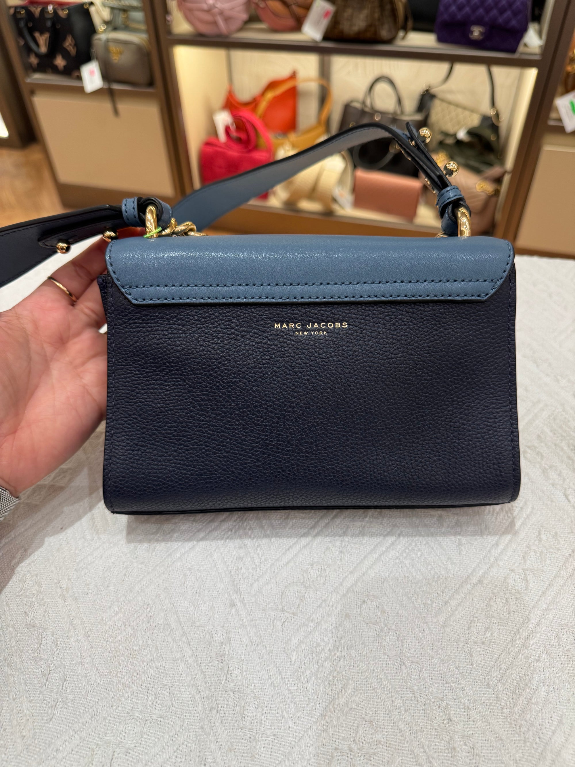 Marc Jacob The Tuck Look Blue