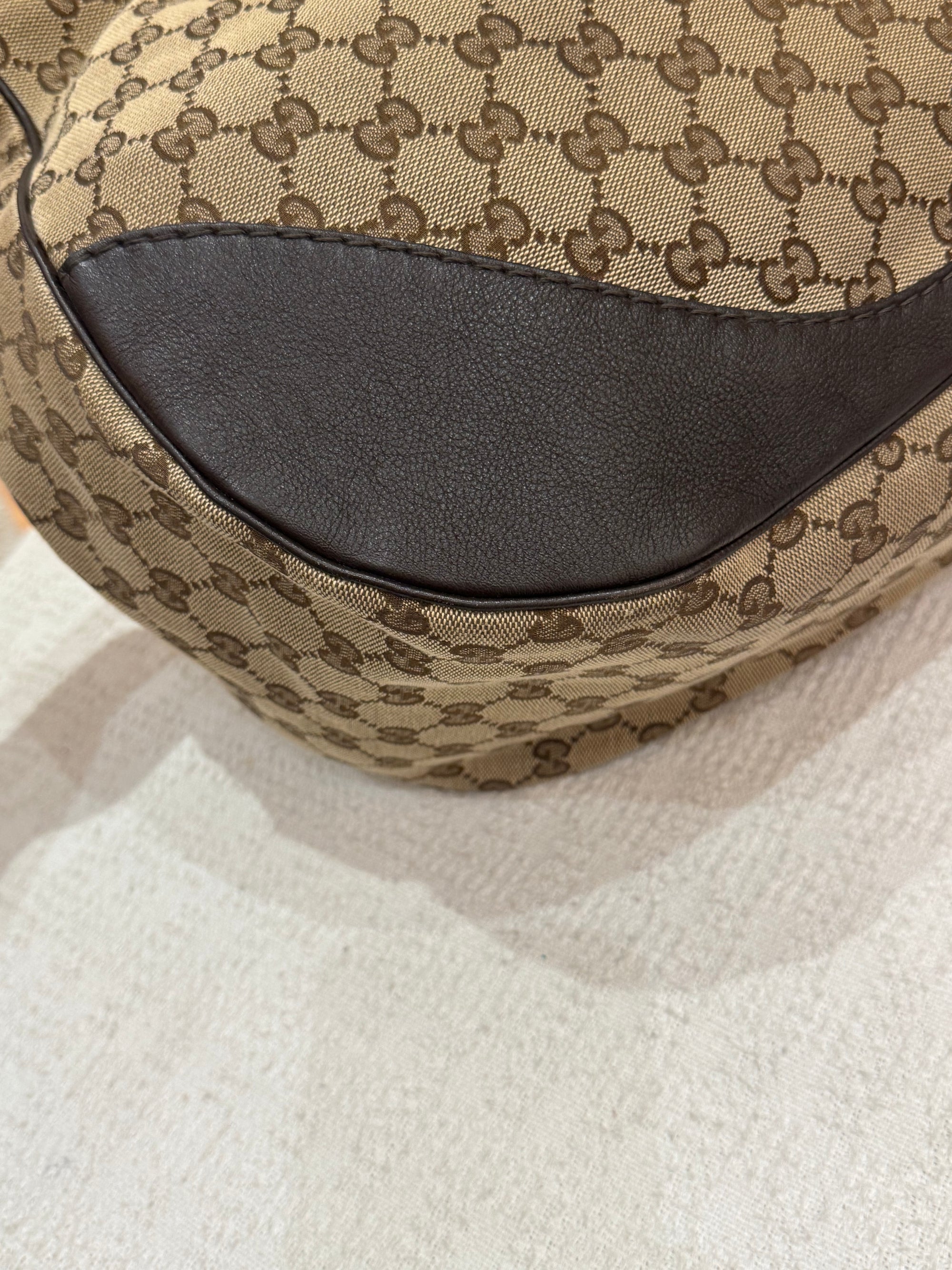 Gucci Charlotte Kanvas Hobo