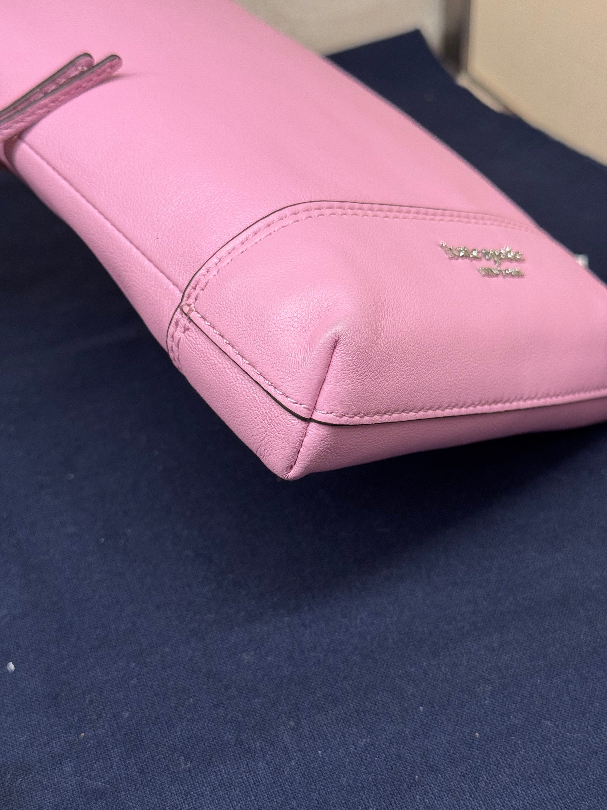 Kate Spade Eva Bucket