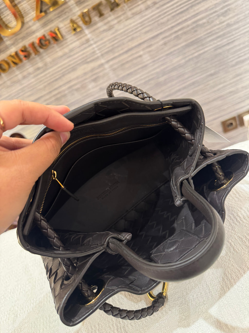 Bottega Veneta Andiamo Small Fondant