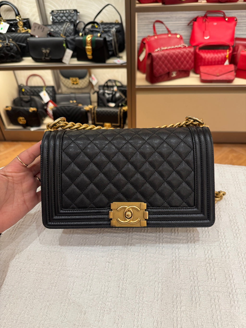 Chanel Boy Caviar Old Meidum Black GHW