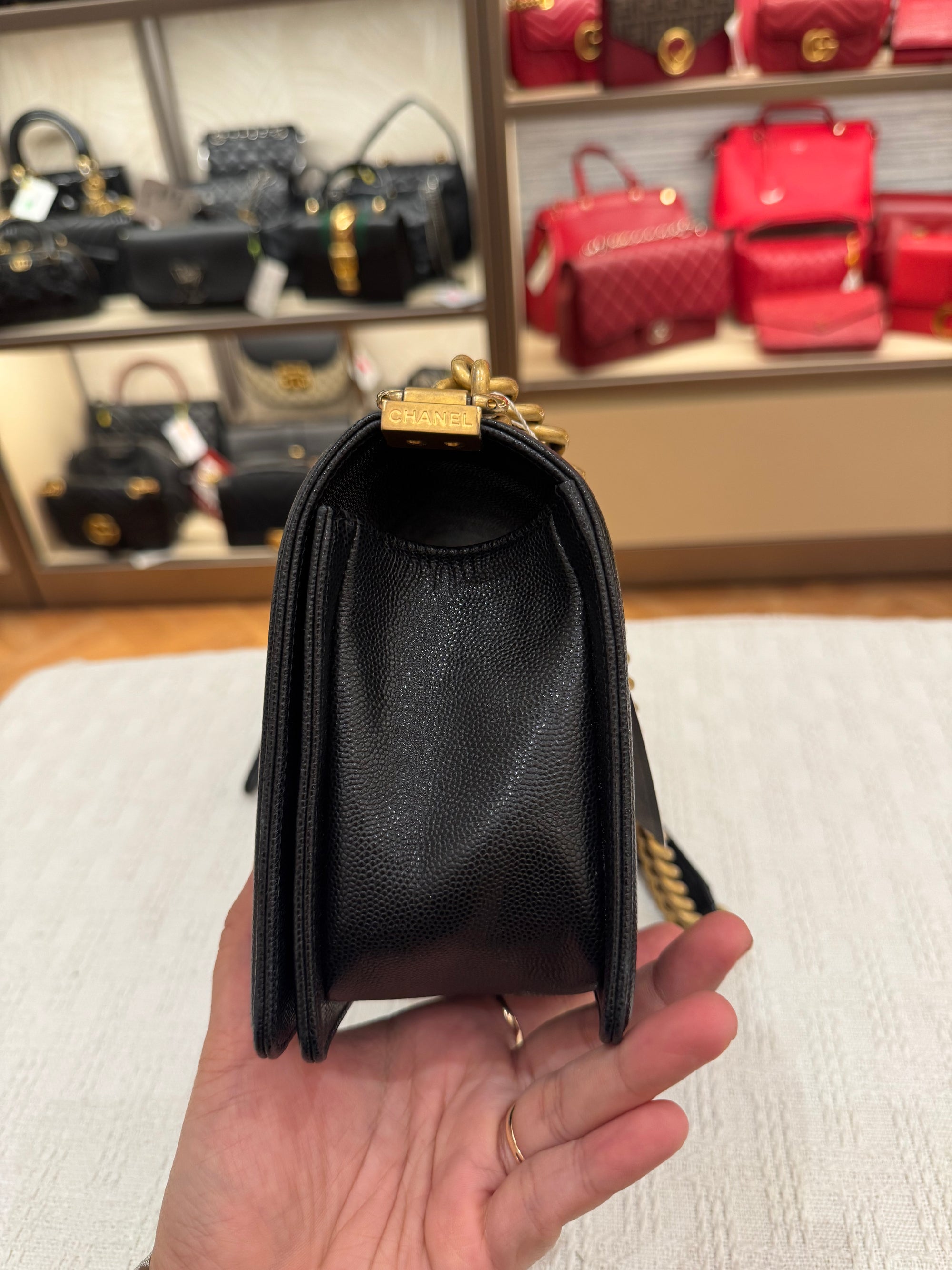 Chanel Boy Caviar Old Meidum Black GHW