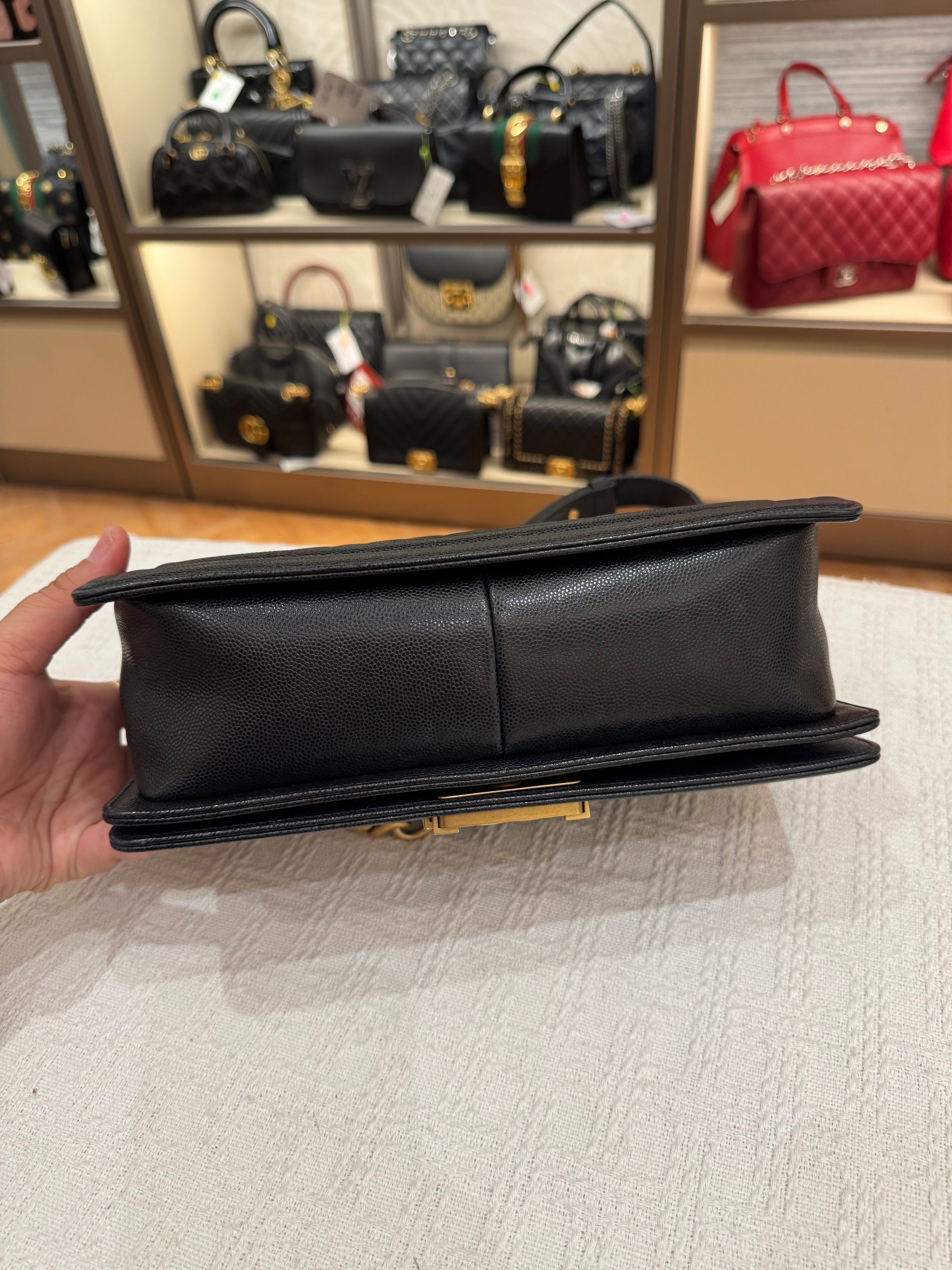 Chanel Boy Caviar Old Meidum Black GHW