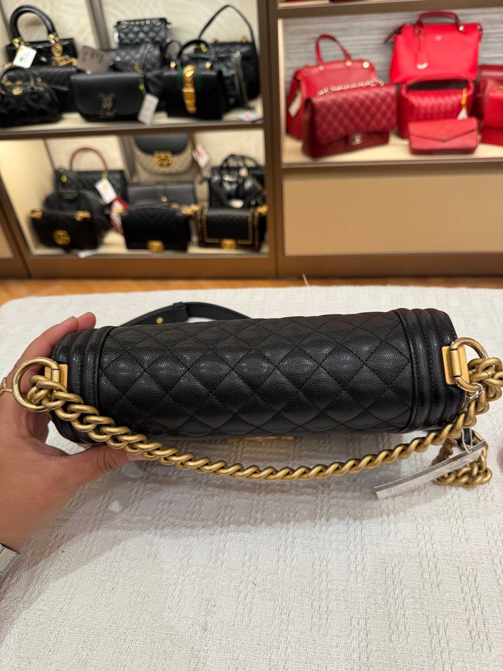 Chanel Boy Caviar Old Meidum Black GHW