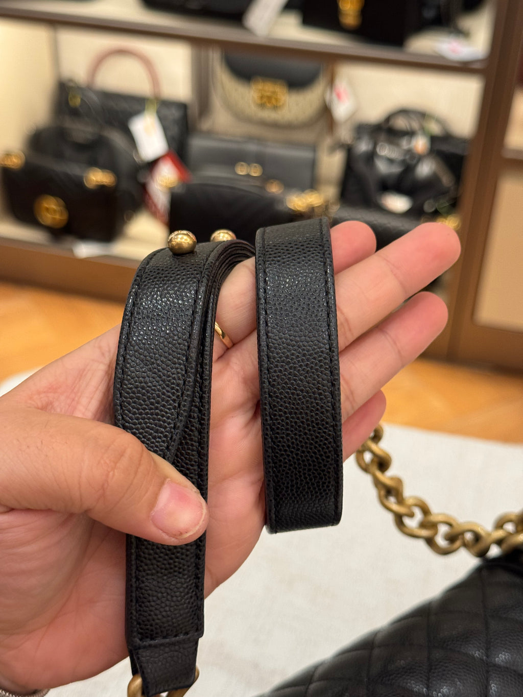 Chanel Boy Caviar Old Meidum Black GHW