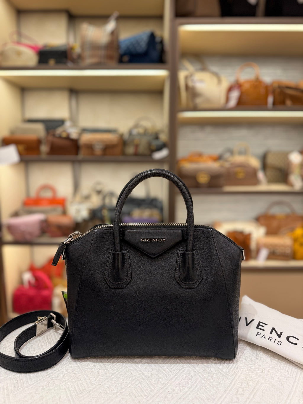 Givenchy Antigona Small