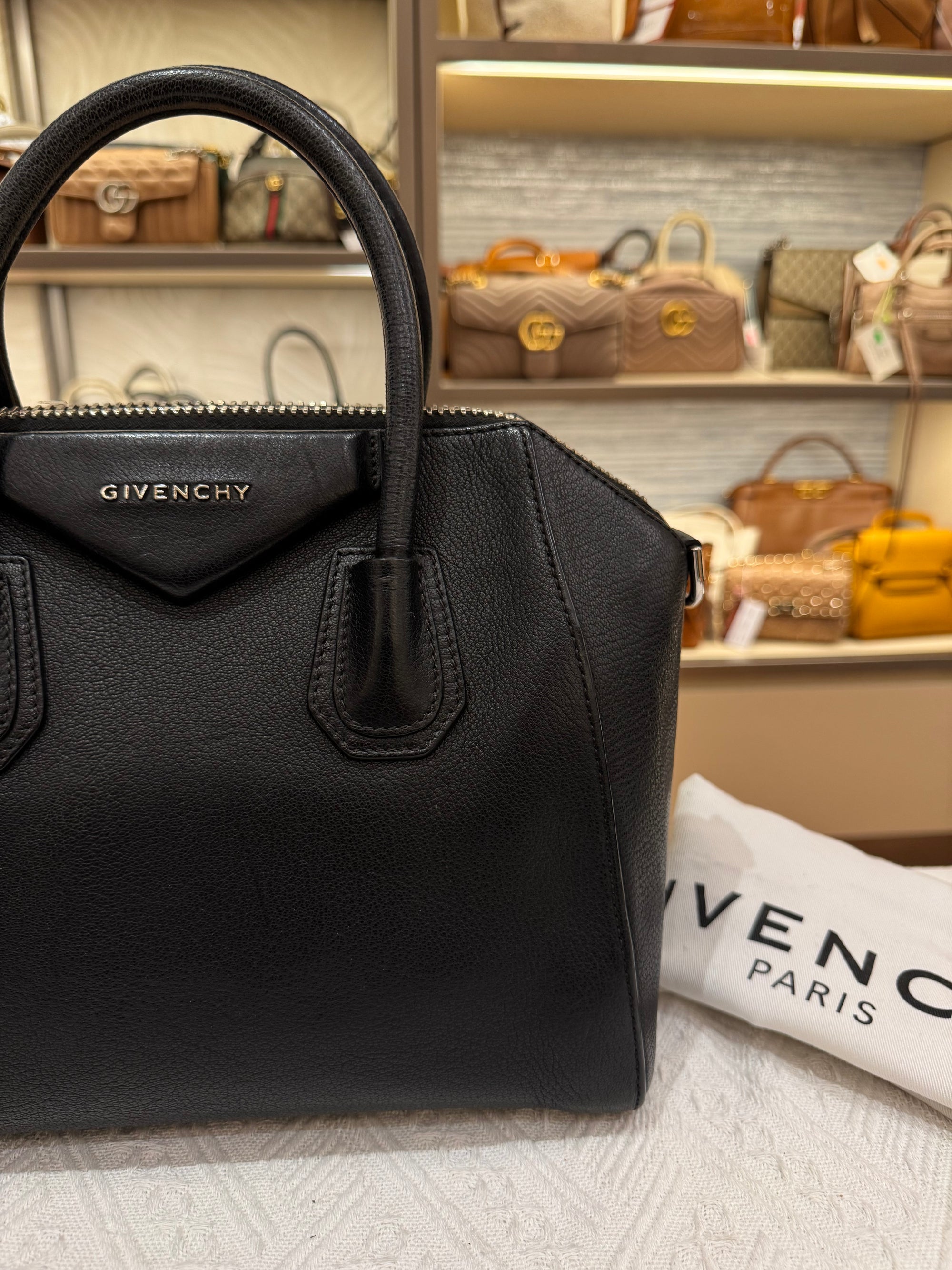 Givenchy Antigona Small