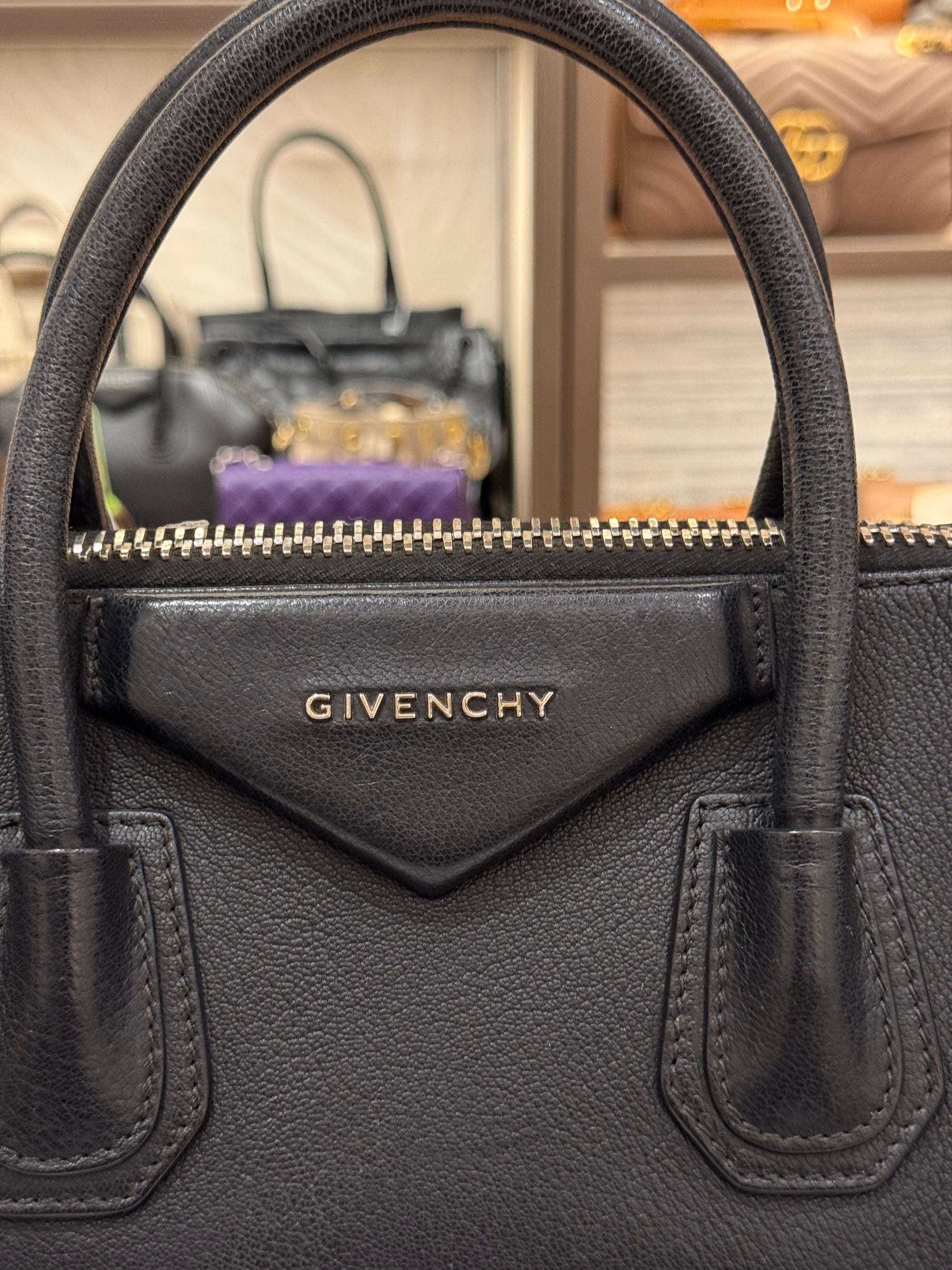 Givenchy Antigona Small