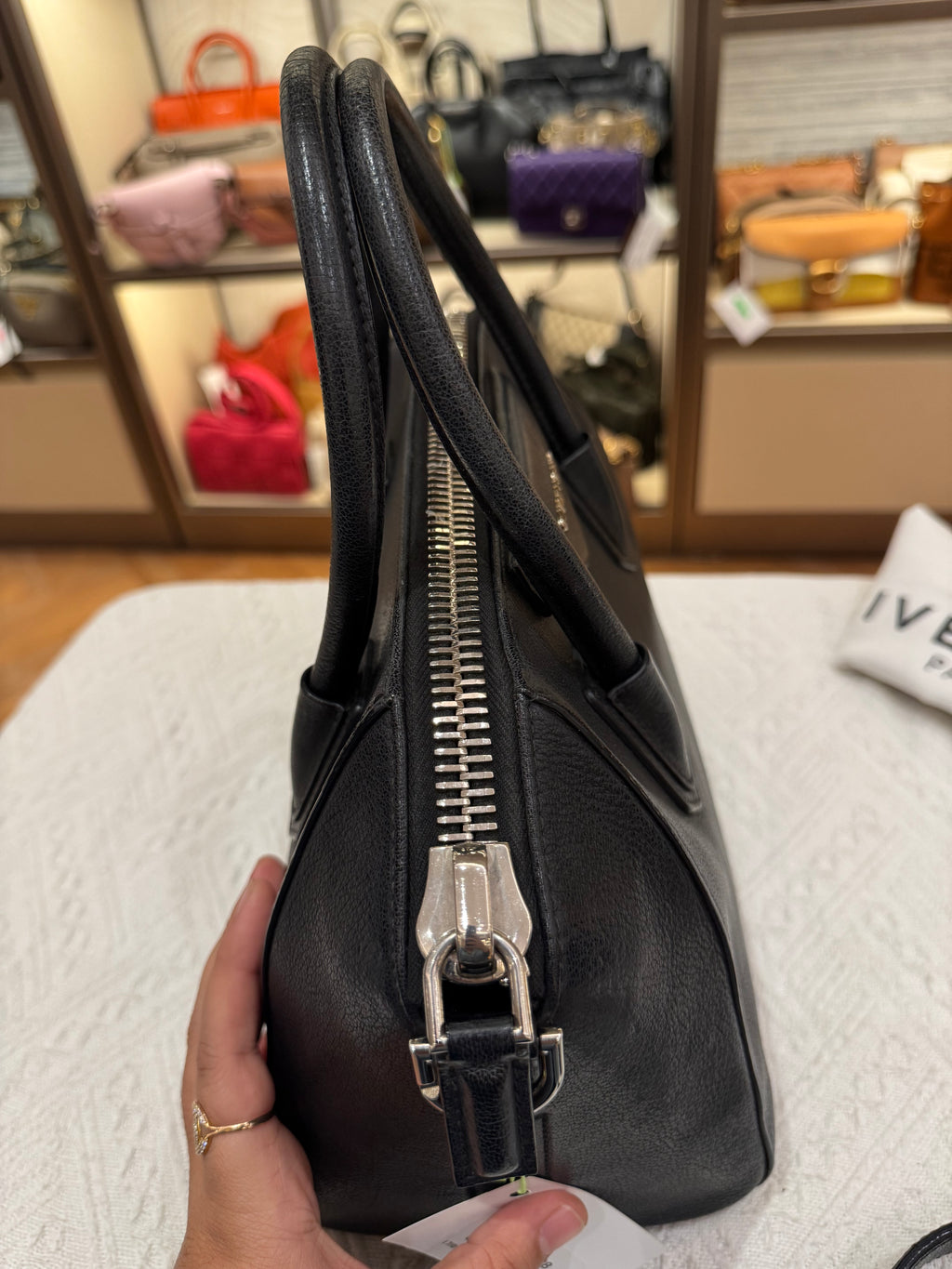 Givenchy Antigona Small