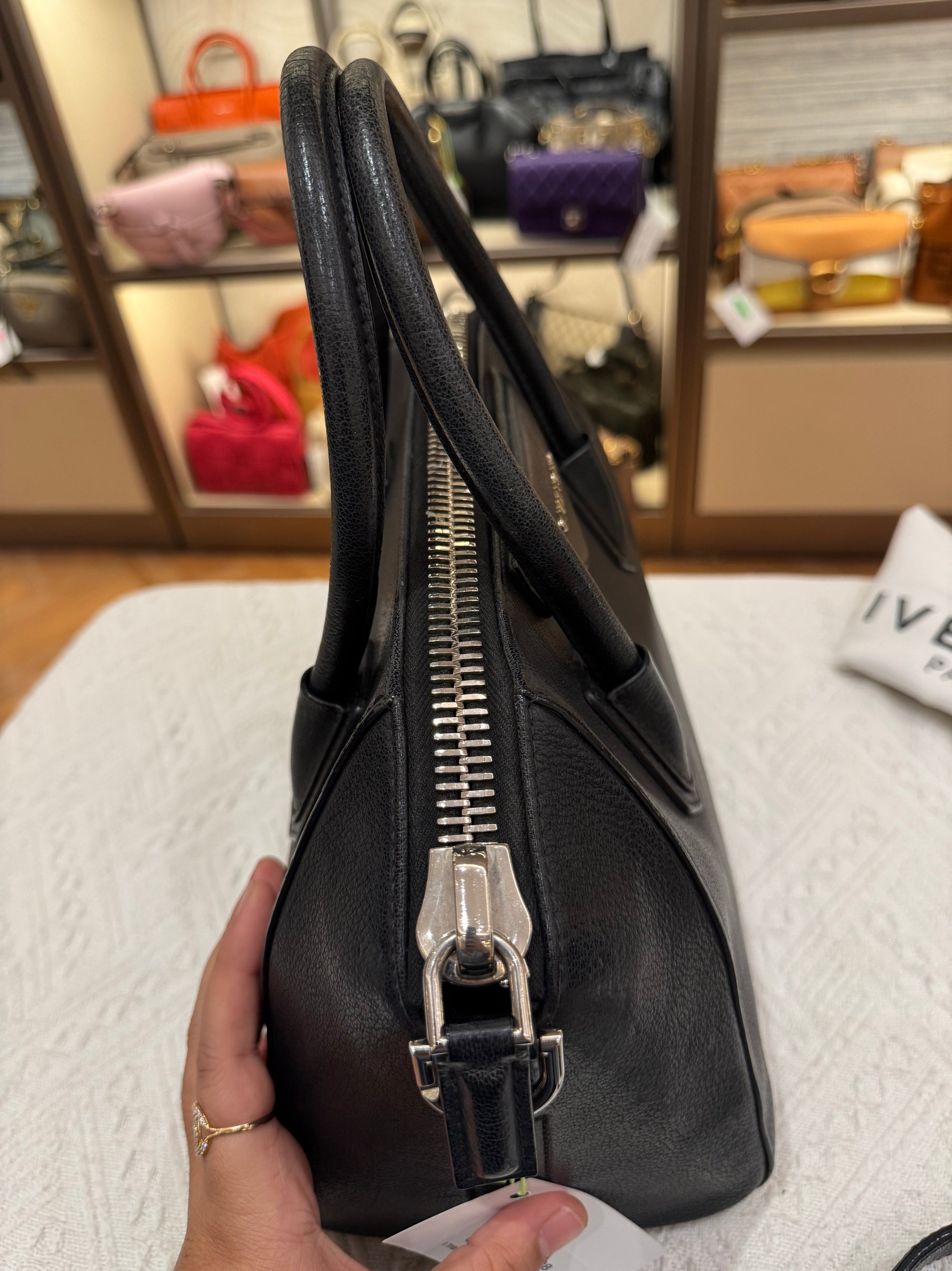 Givenchy Antigona Small