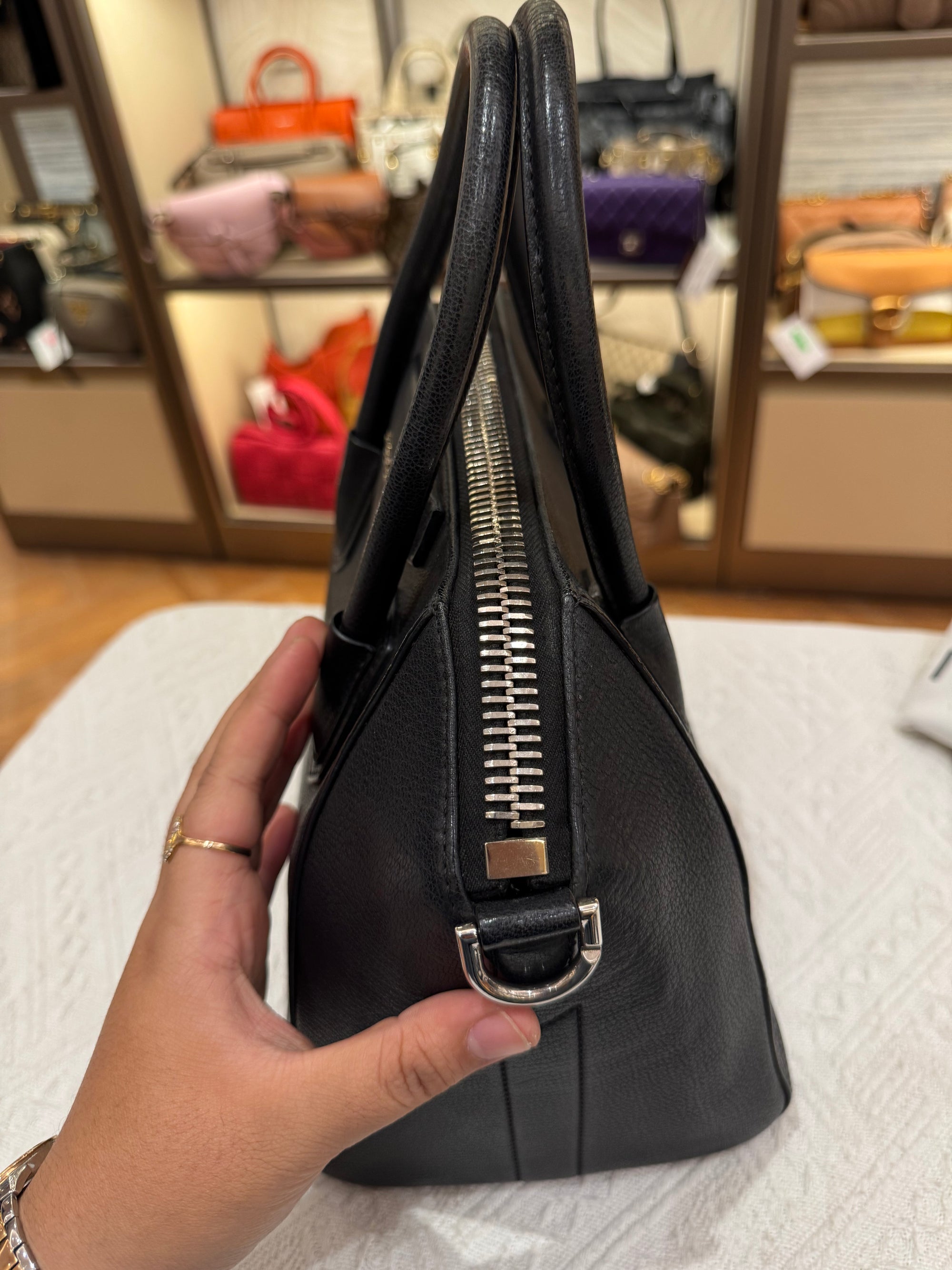Givenchy Antigona Small