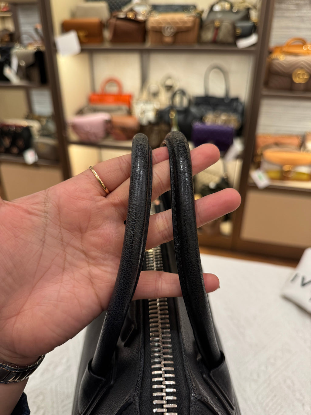 Givenchy Antigona Small