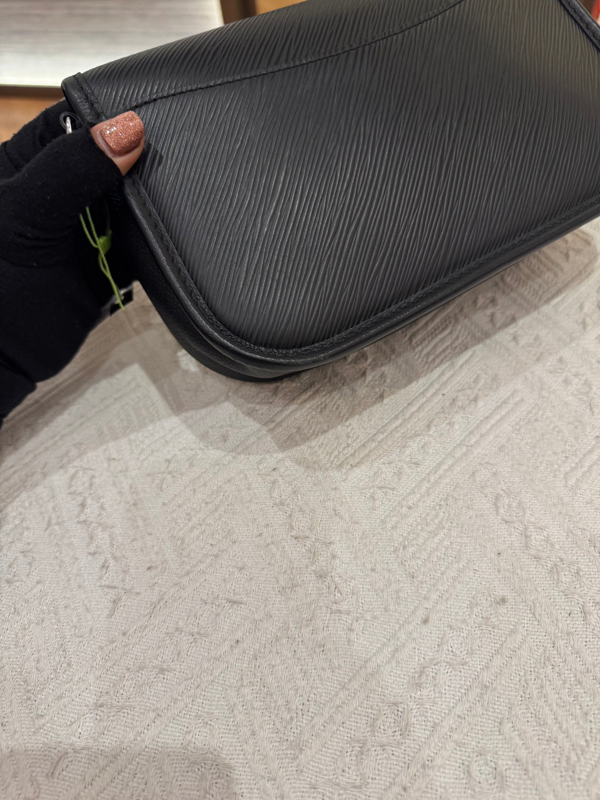 Louis Vuitton Buci
