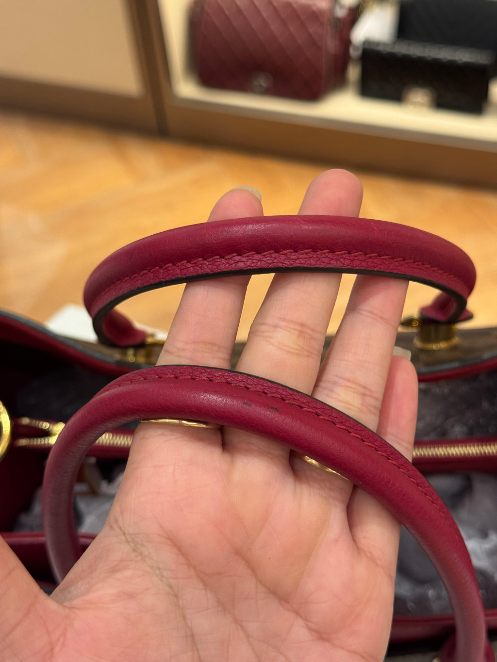 Louis Vuitton Riverside Damier