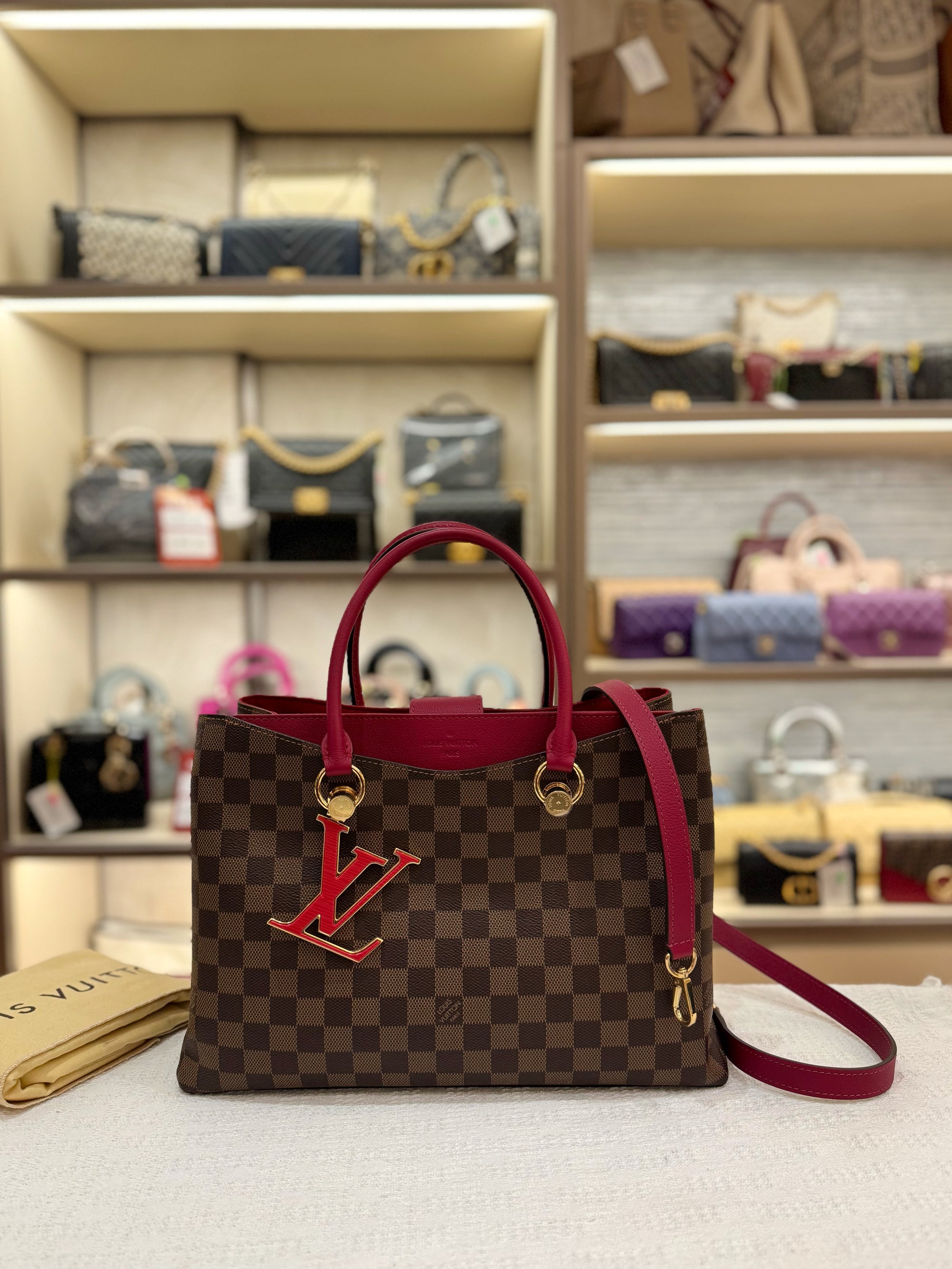 Louis Vuitton Riverside Damier