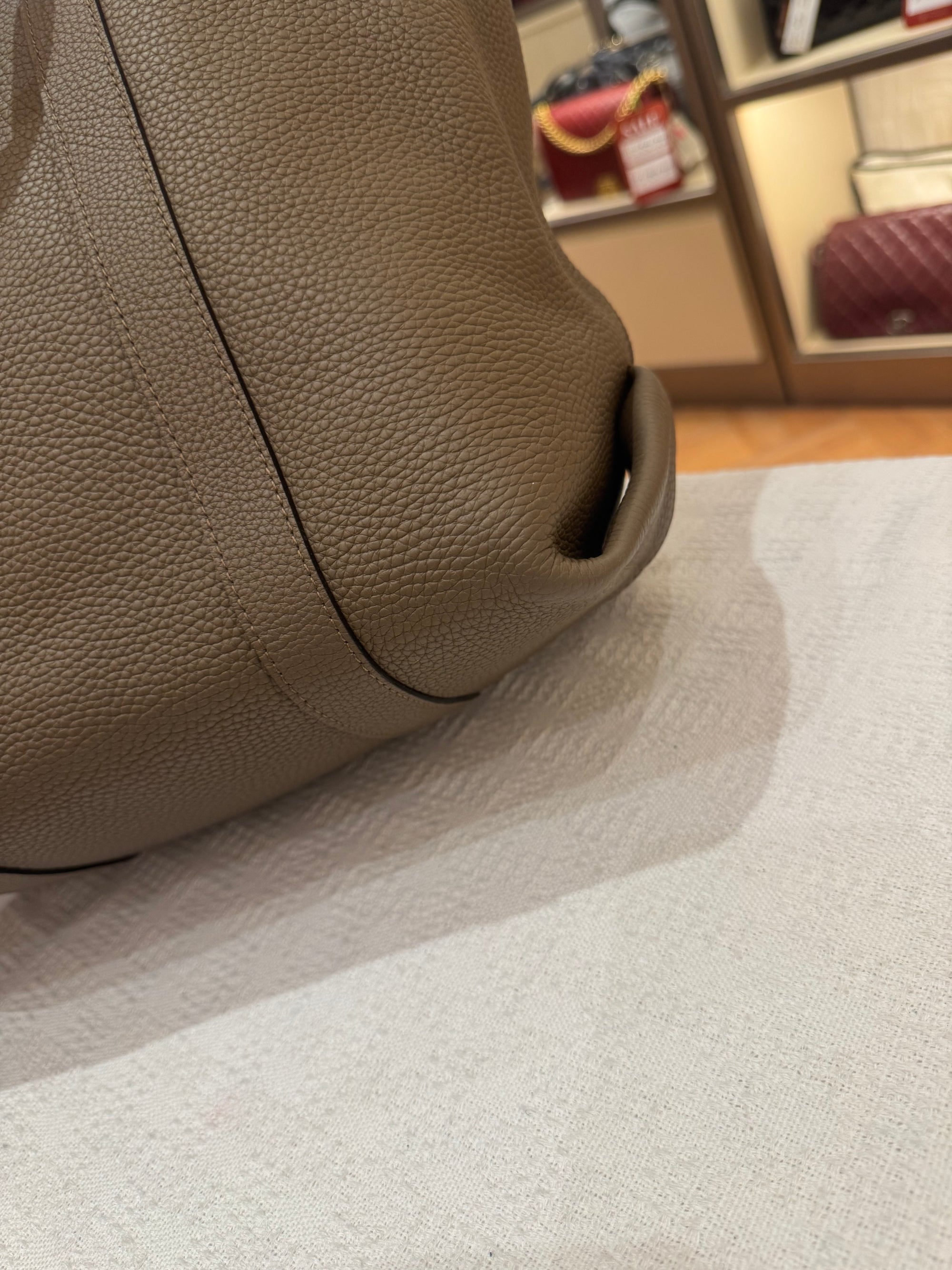 Moynat Totebag Taupe