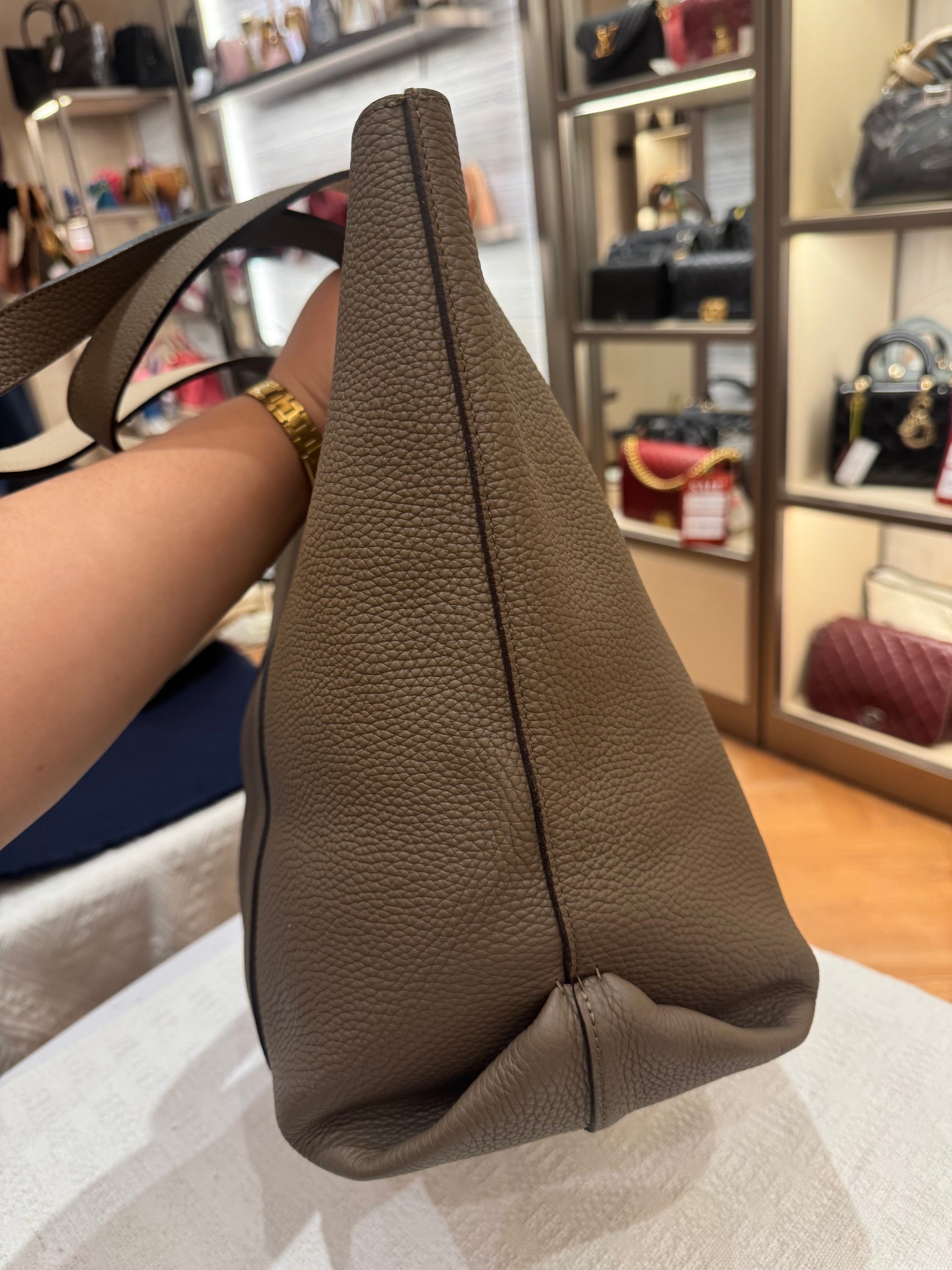 Moynat Totebag Taupe
