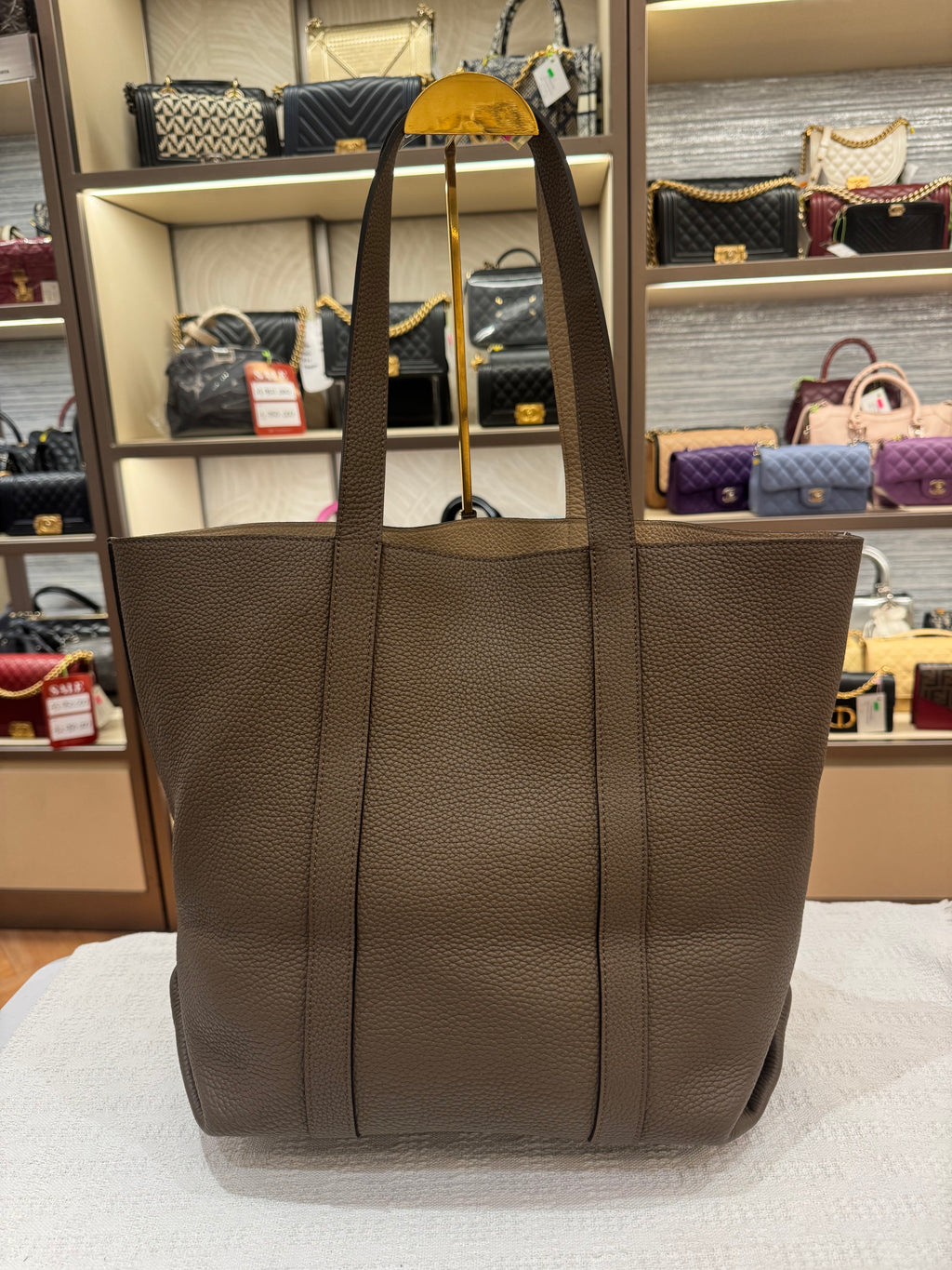 Moynat Totebag Taupe