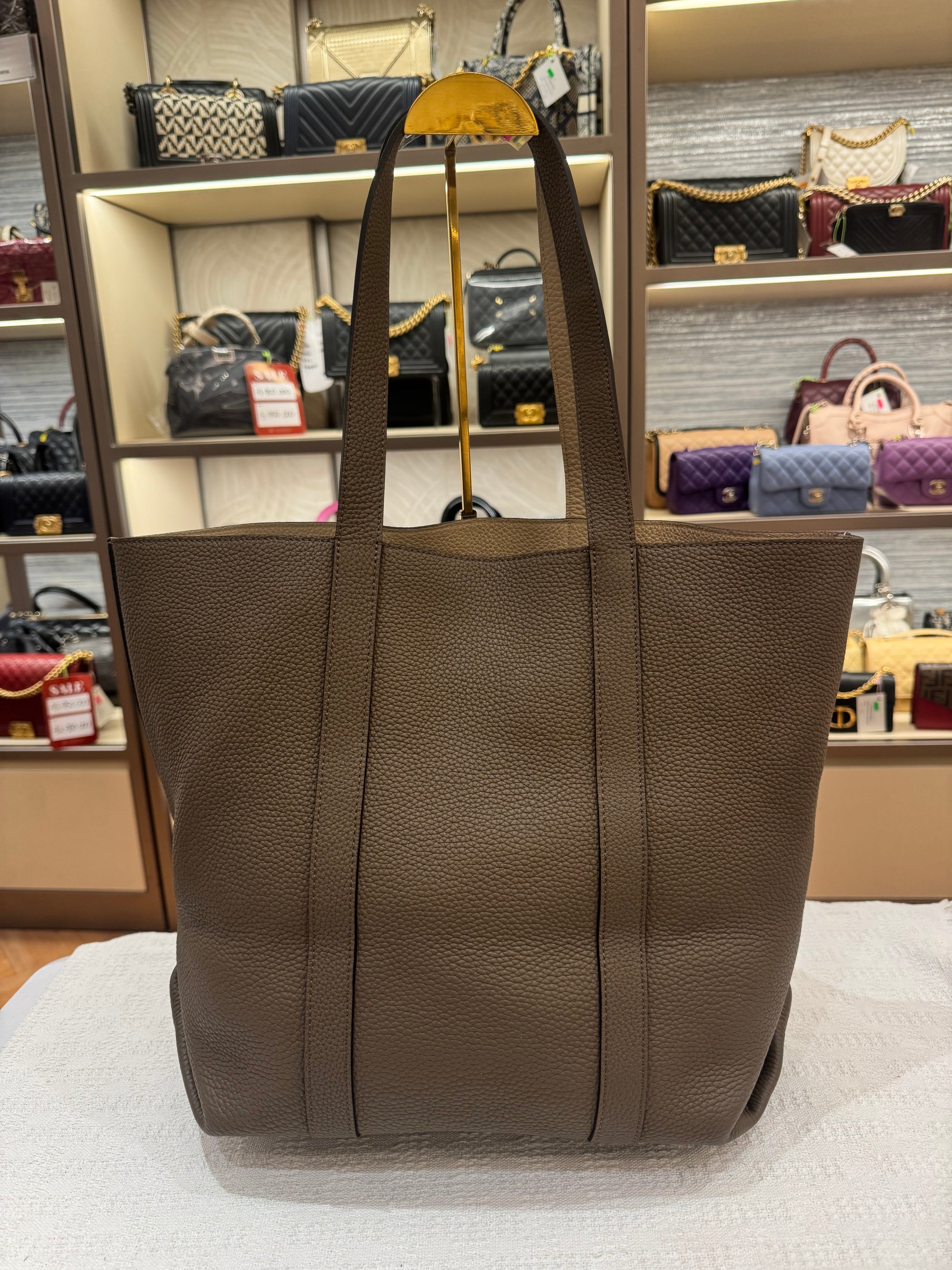 Moynat Totebag Taupe