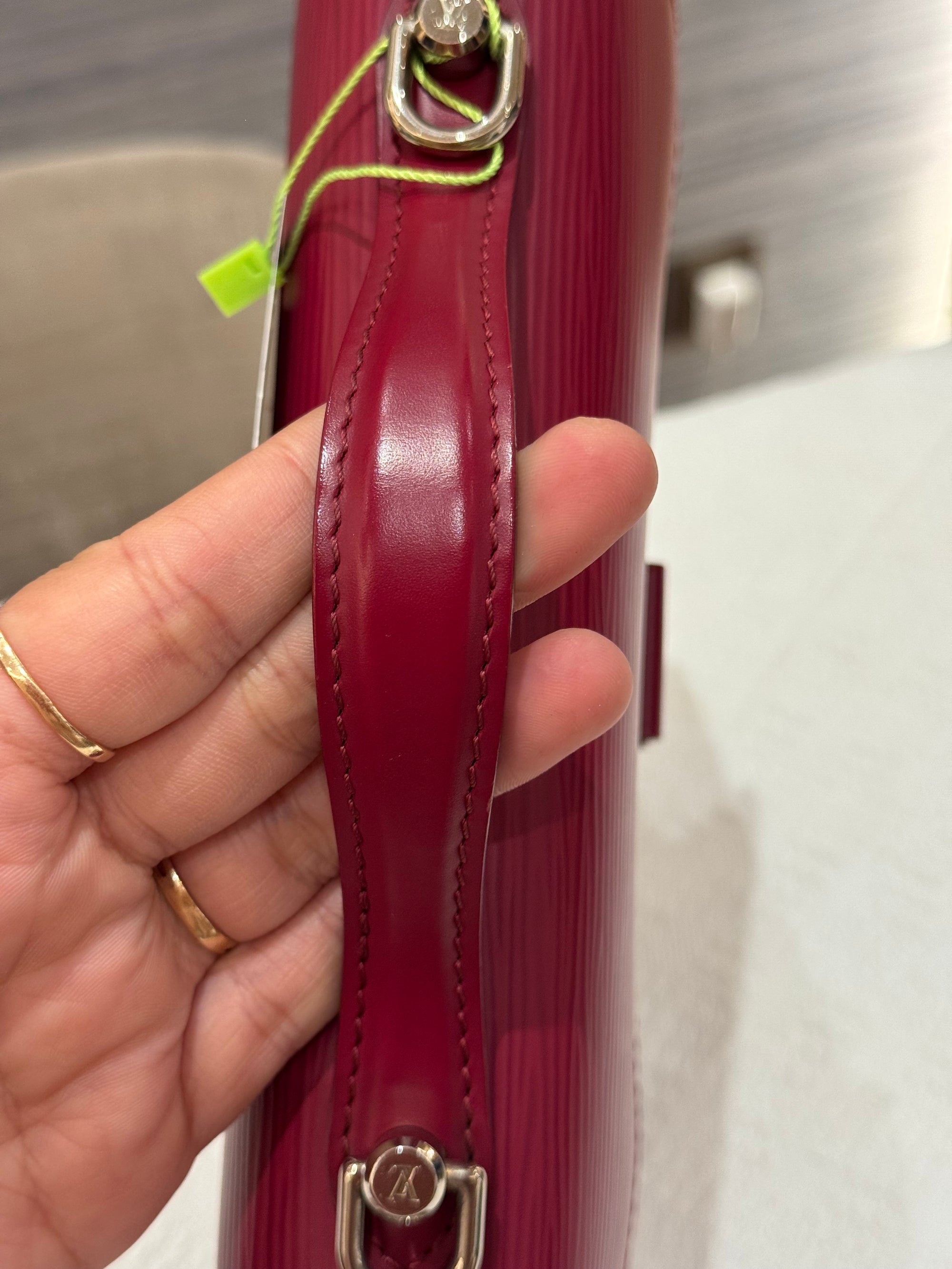 Louis Vuitton BB Monceau Epi Fuchsia