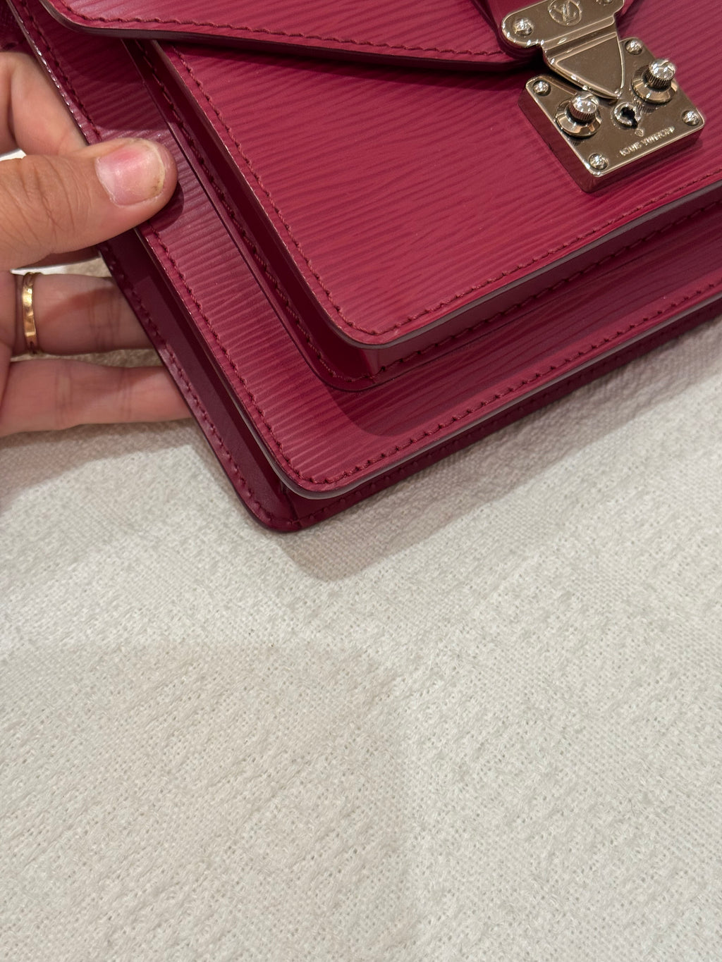 Louis Vuitton BB Monceau Epi Fuchsia