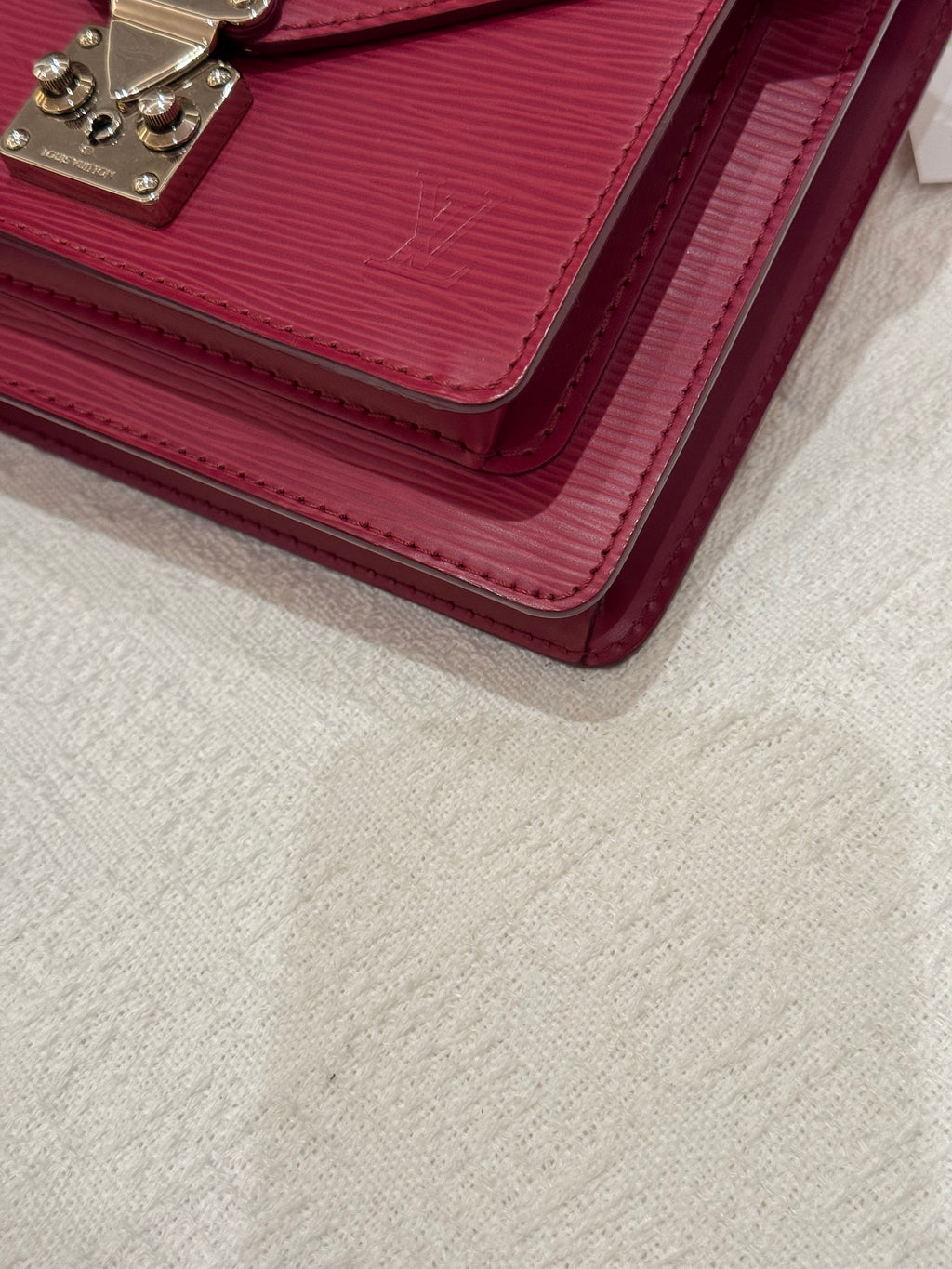 Louis Vuitton BB Monceau Epi Fuchsia