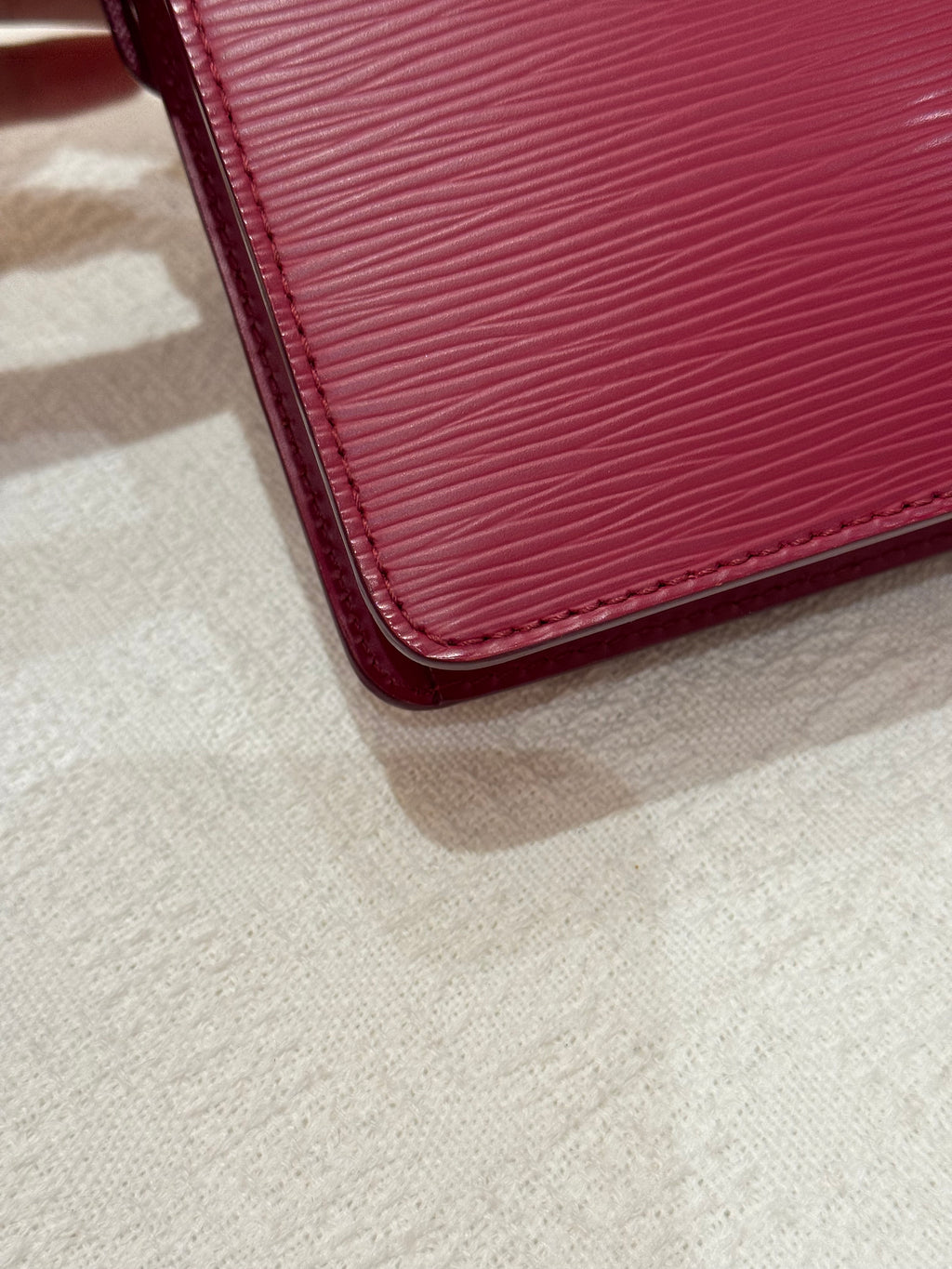 Louis Vuitton BB Monceau Epi Fuchsia