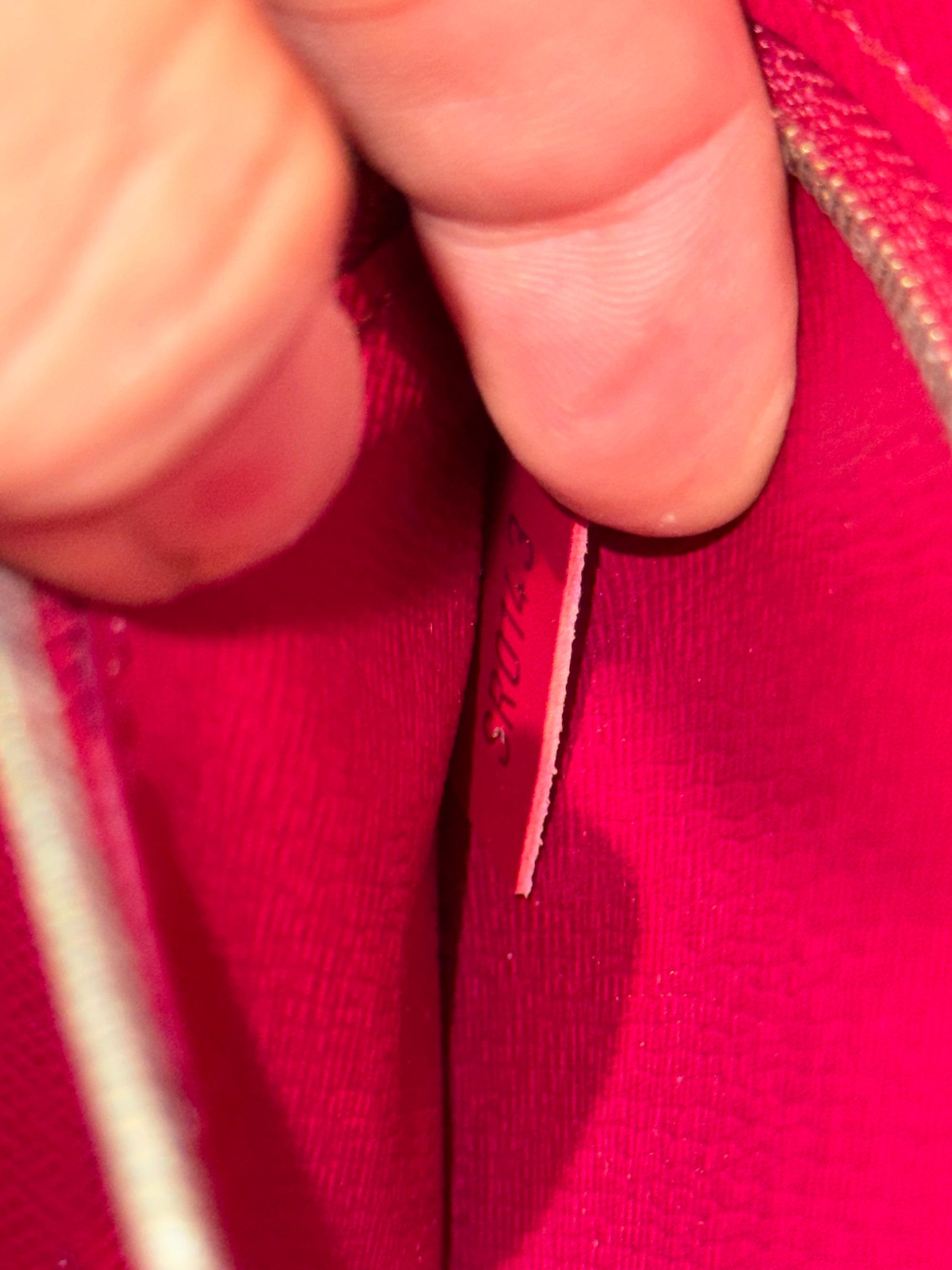 Louis Vuitton BB Monceau Epi Fuchsia