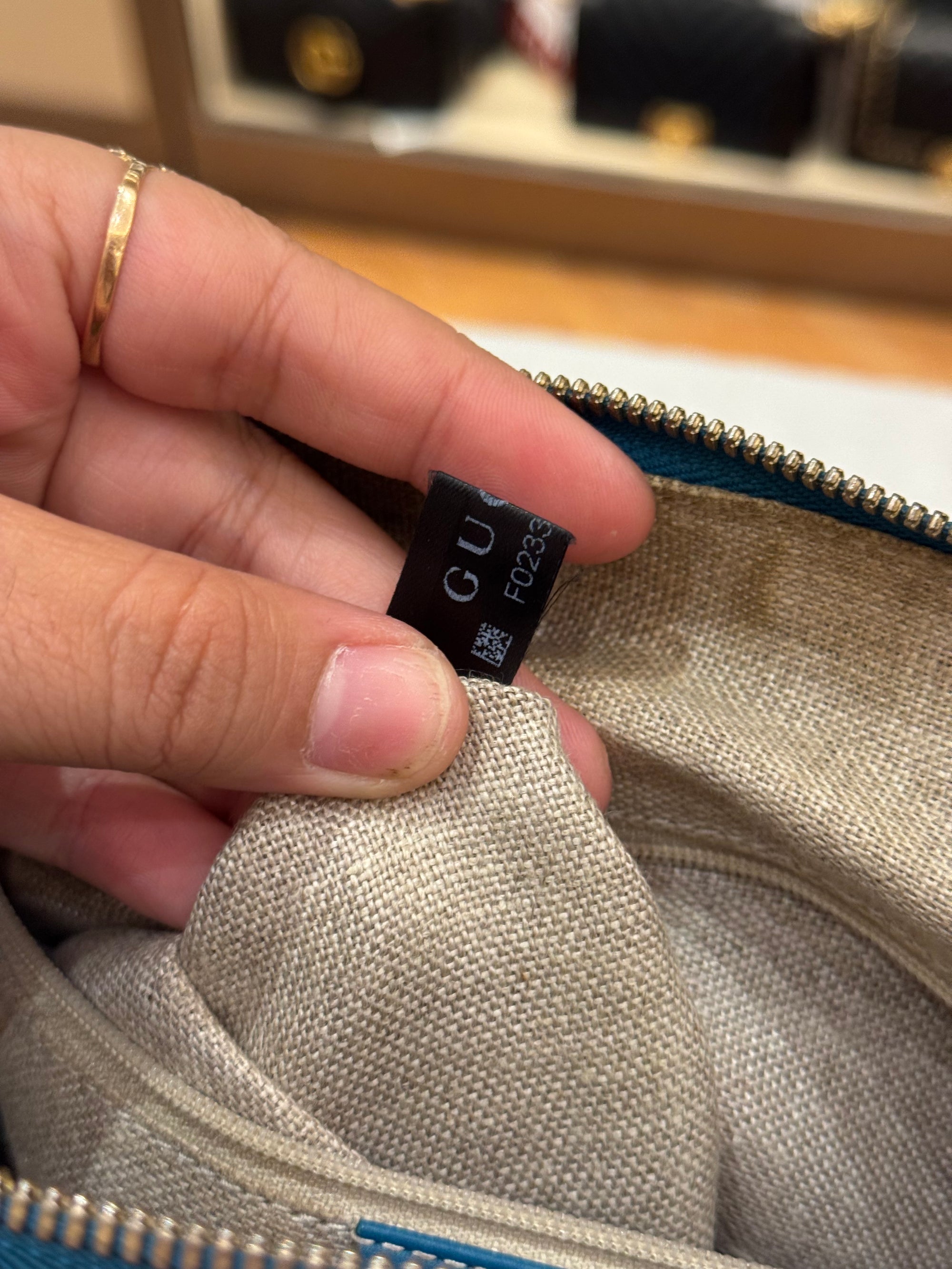 Gucci Dome Medium Turquoise Blue