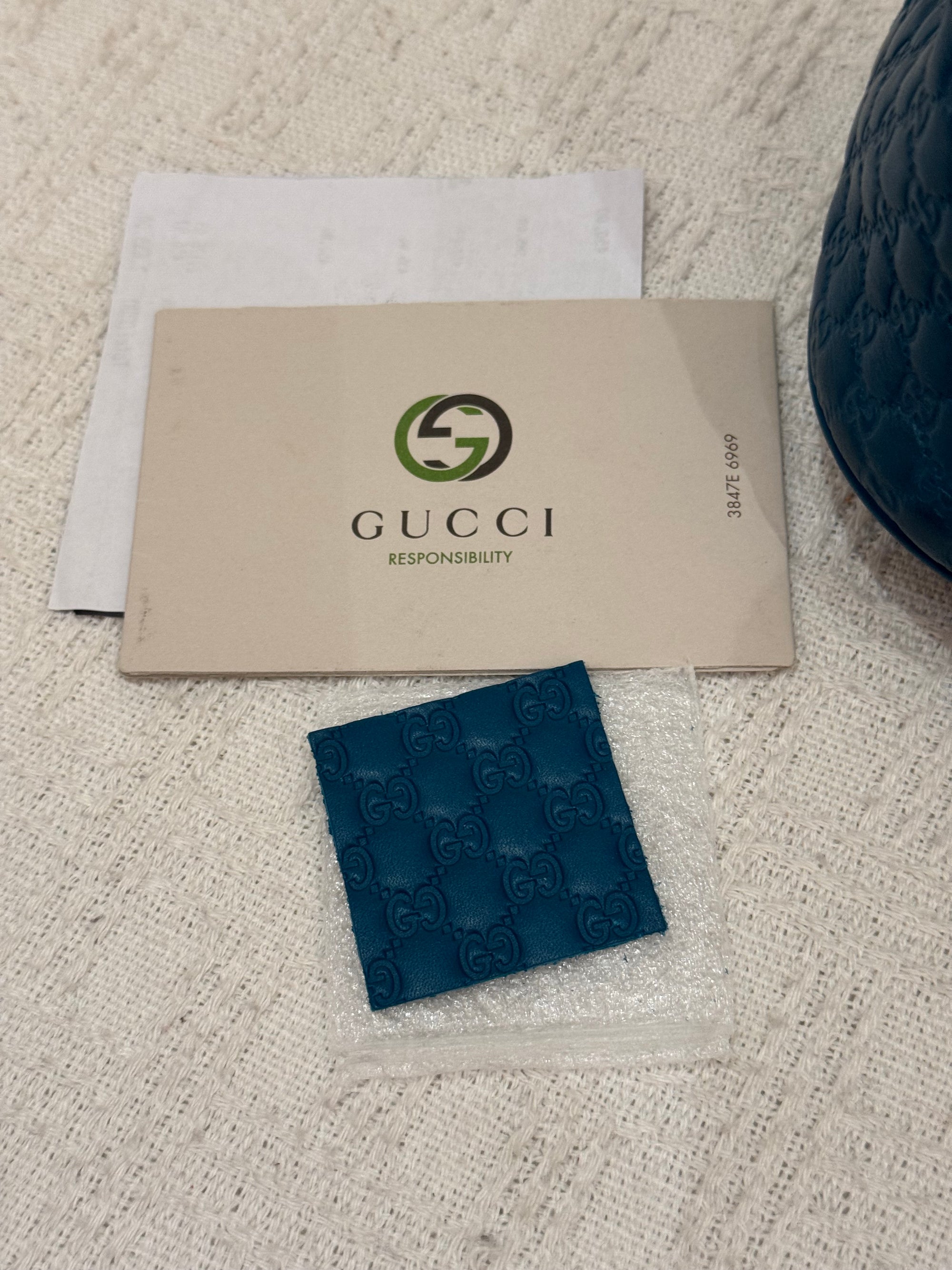 Gucci Dome Medium Turquoise Blue