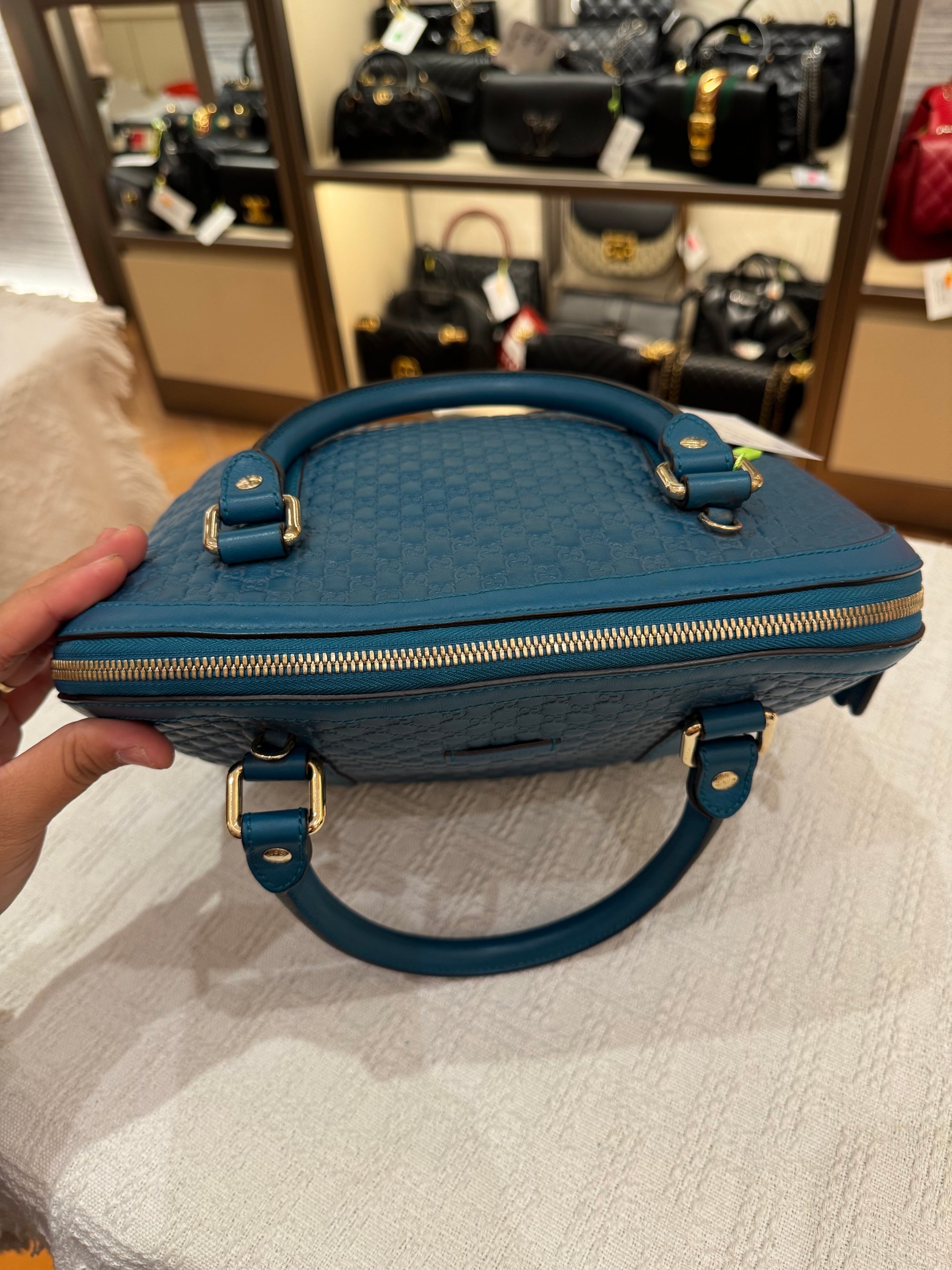 Gucci Dome Medium Turquoise Blue