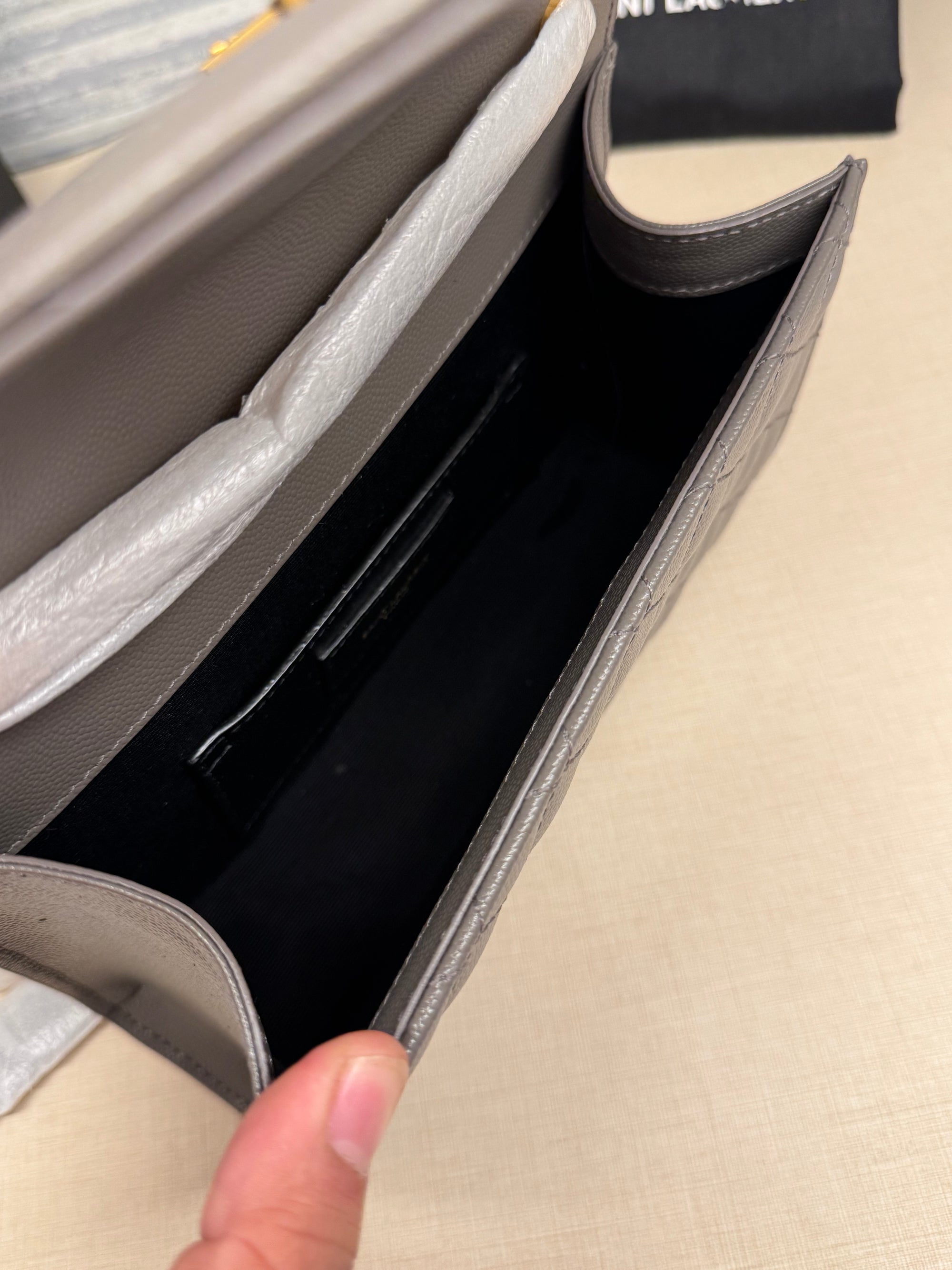 Saint Laurent Envelope Small Grey