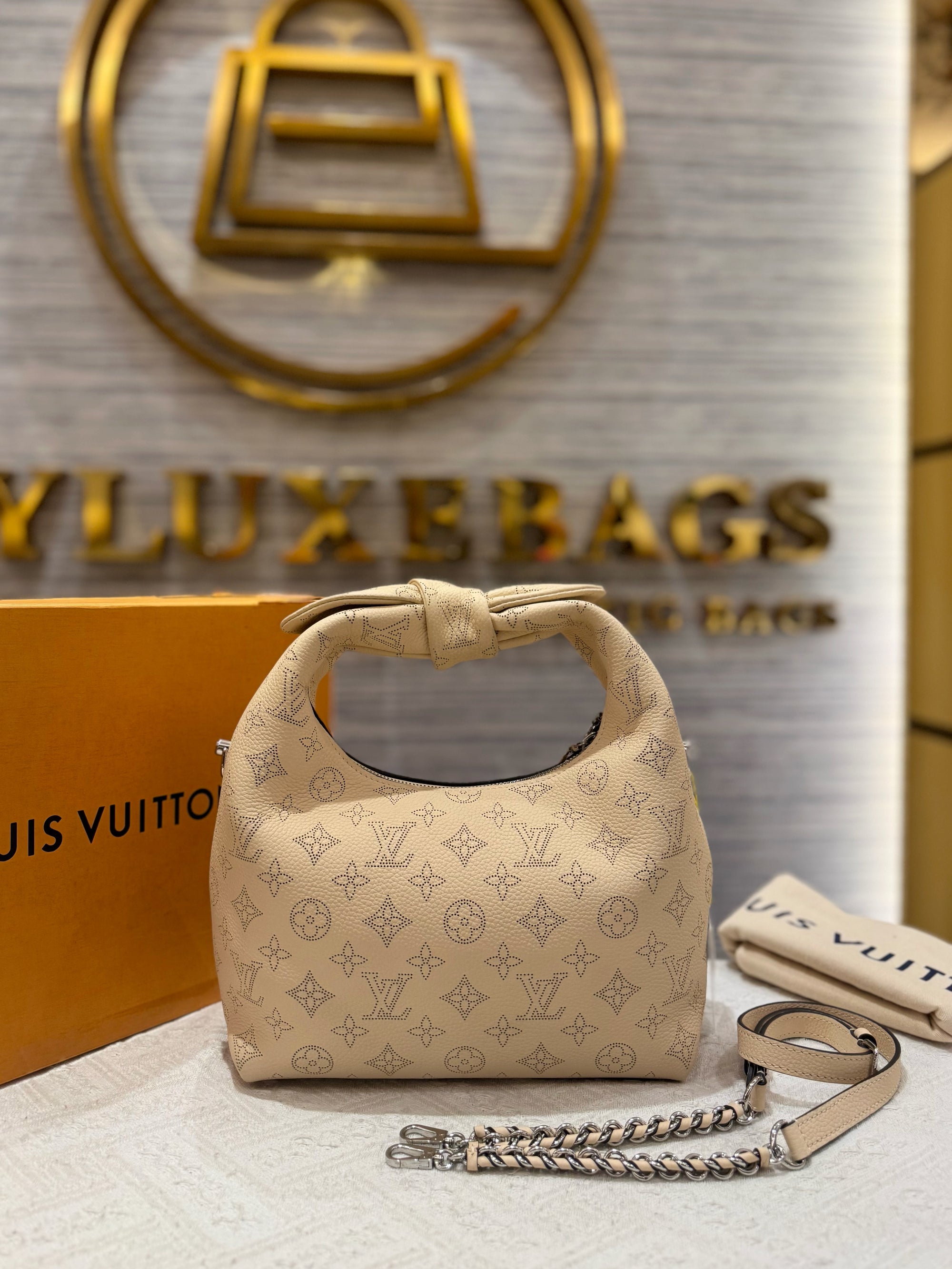 Louis Vuitton Why Knot Mahina