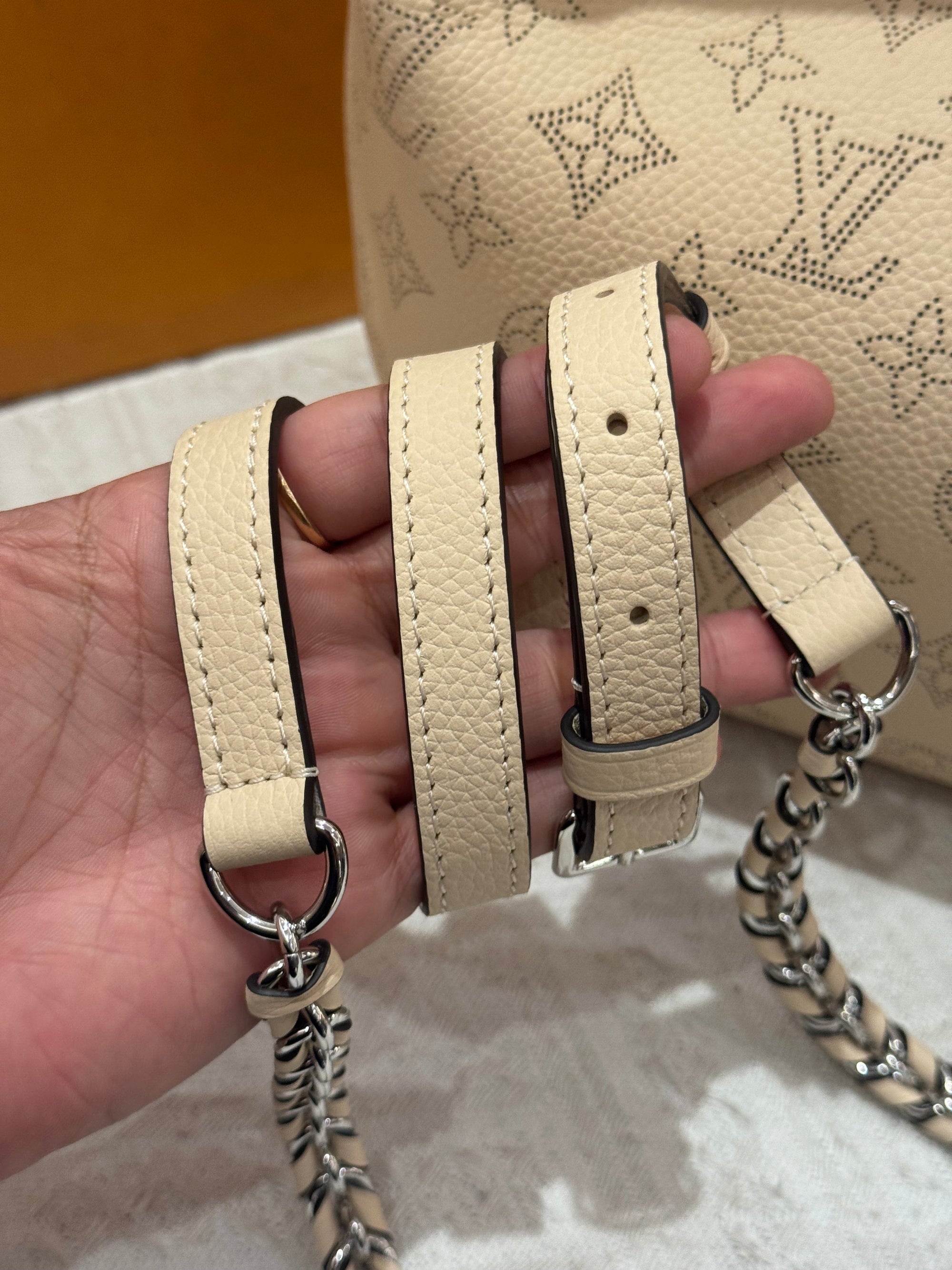 Louis Vuitton Why Knot Mahina