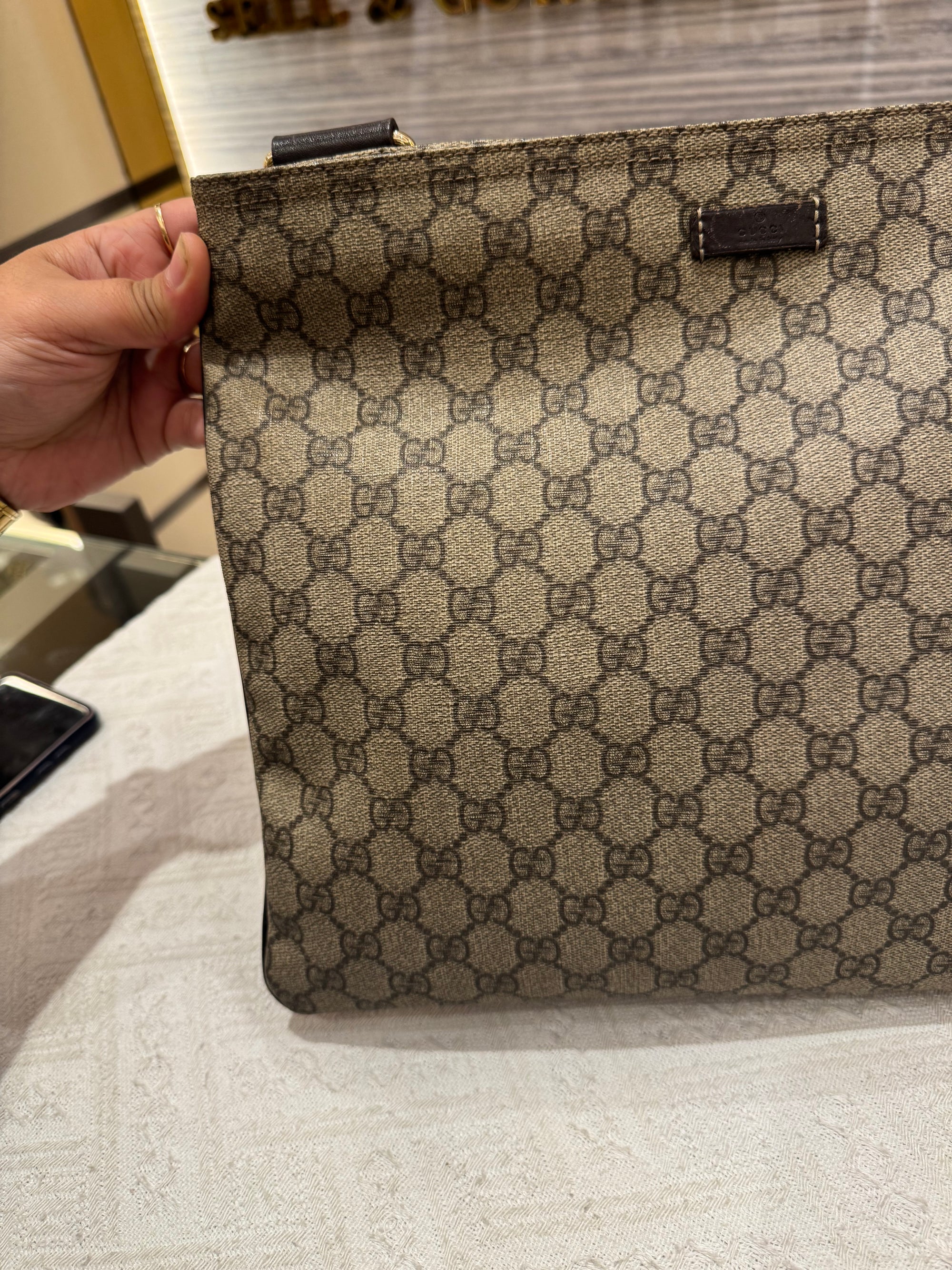 Gucci Mesenger Monogram