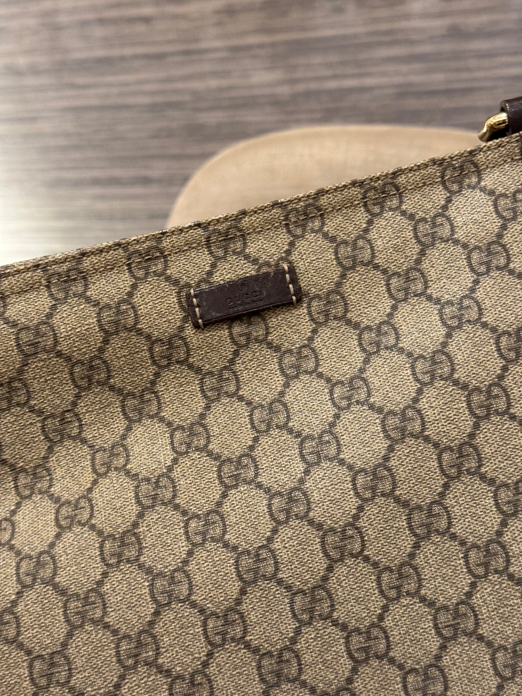 Gucci Mesenger Monogram