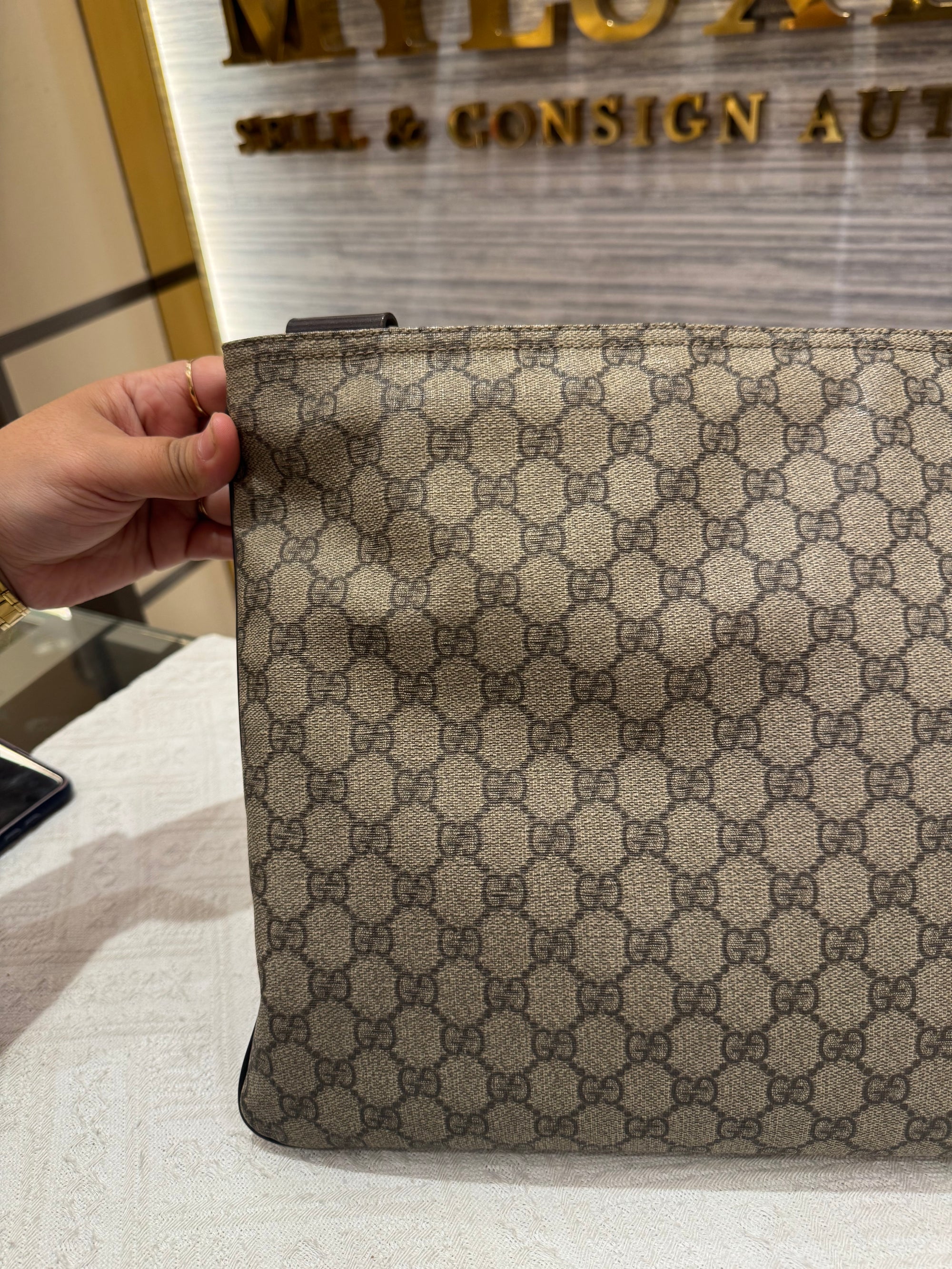 Gucci Mesenger Monogram