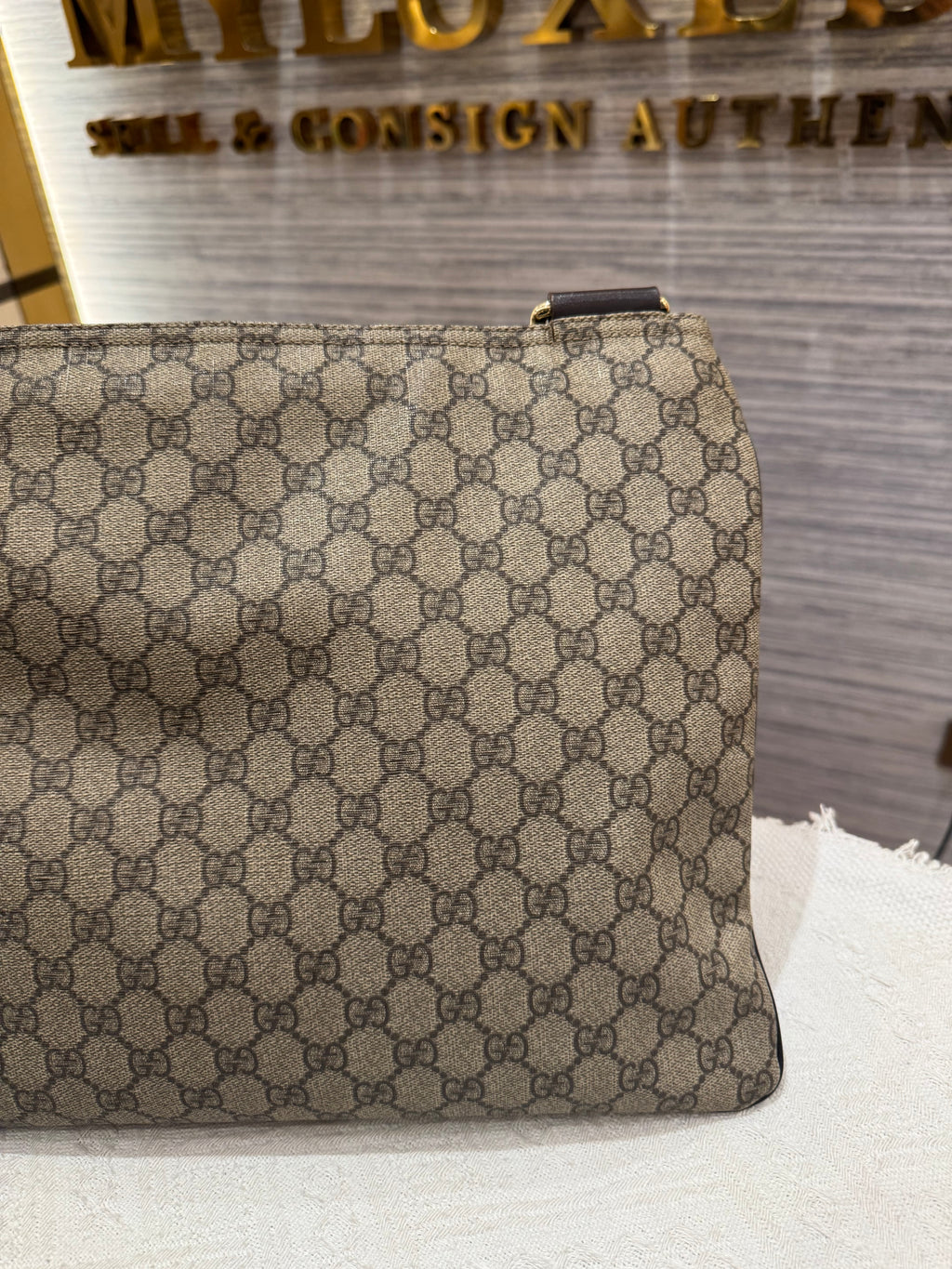 Gucci Mesenger Monogram