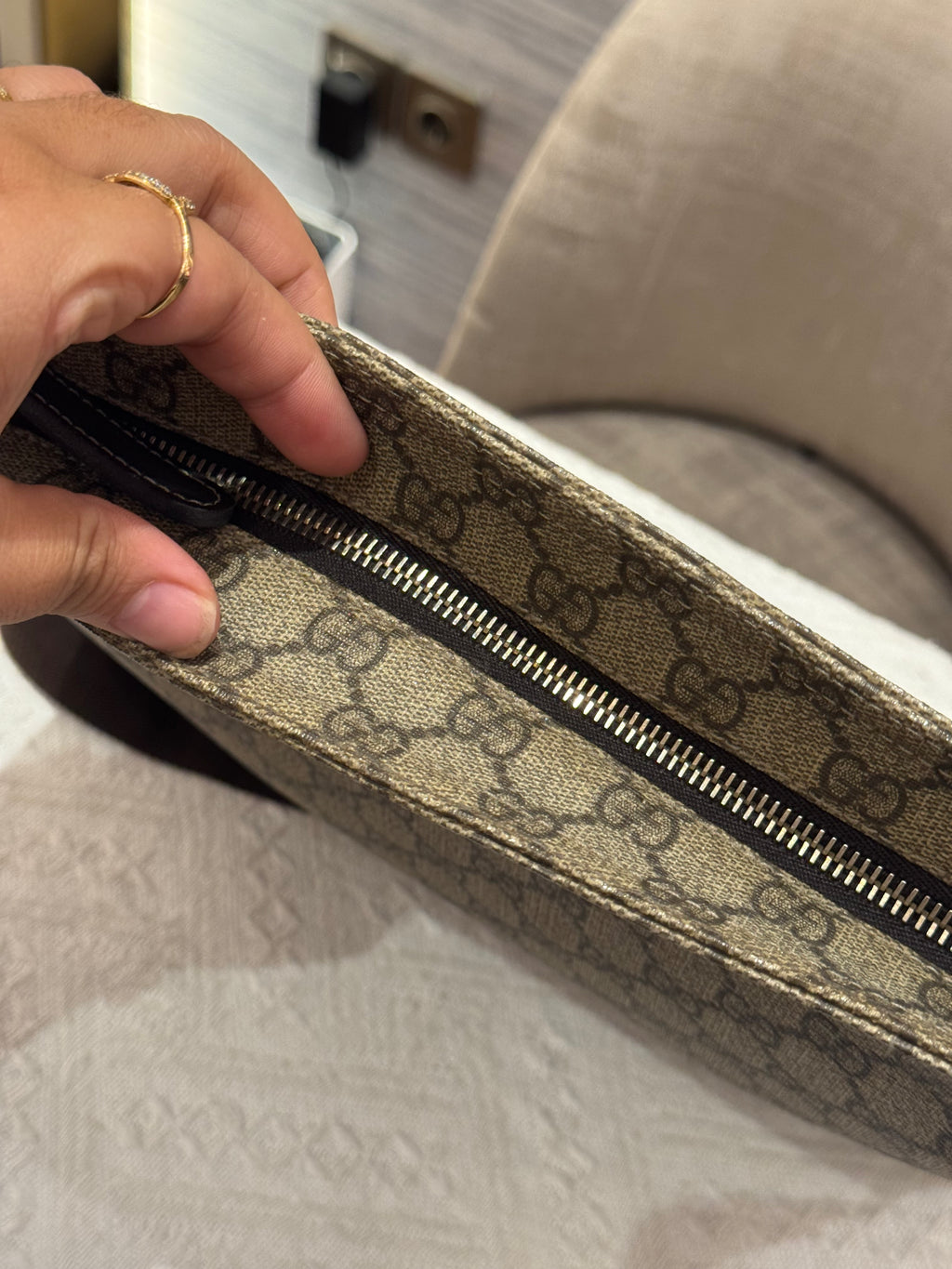 Gucci Mesenger Monogram